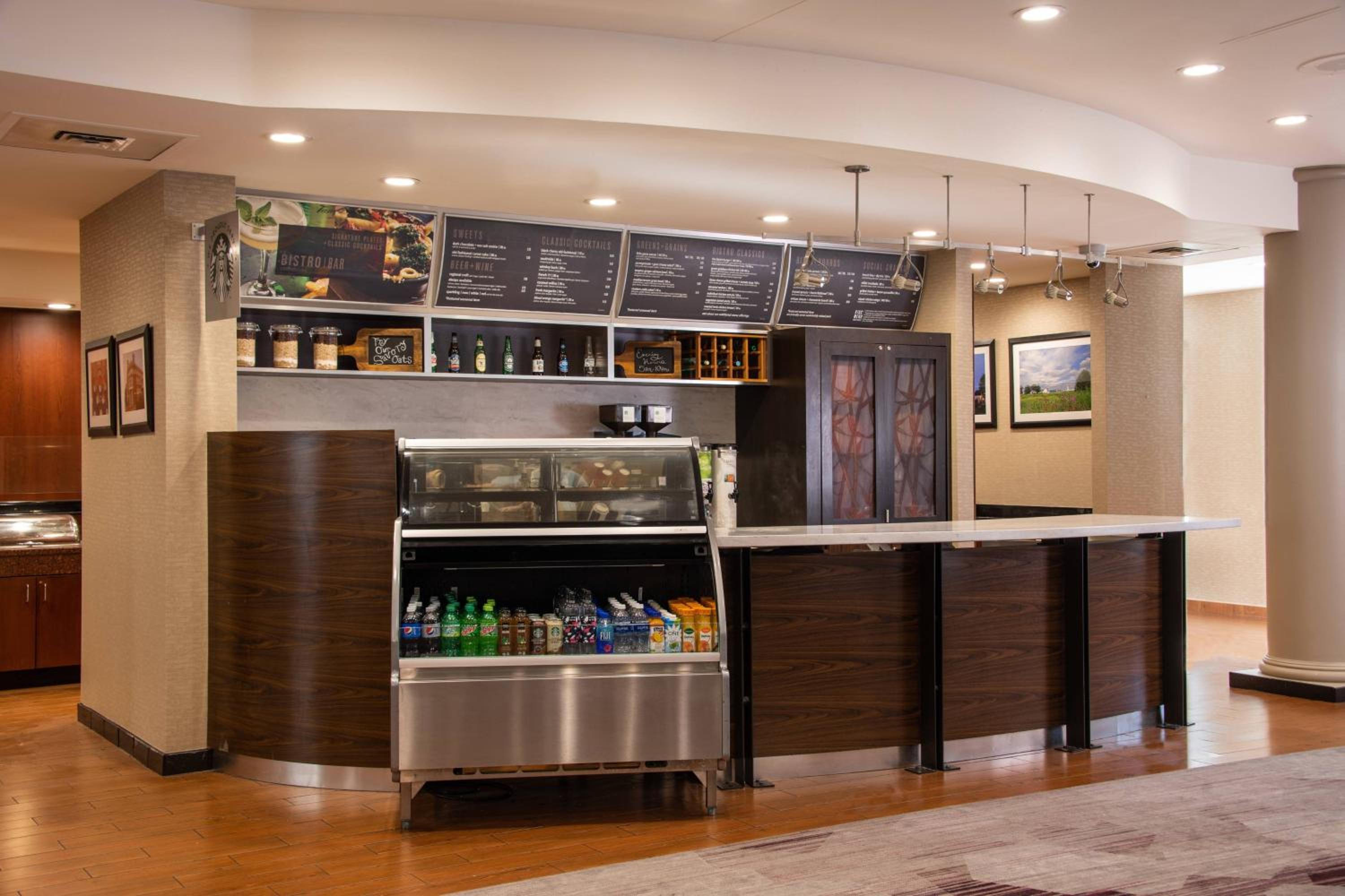 Newark Vacations - Courtyard by Marriott Newark-University of Delaware - Property Image 2
