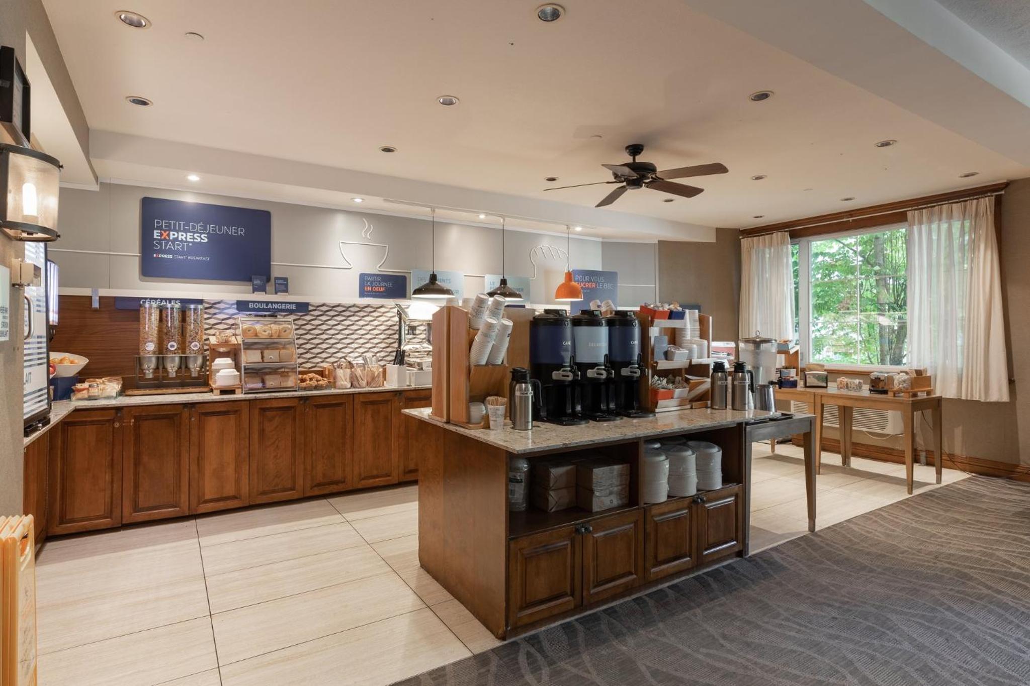 Holiday Inn Express & Suites Tremblant by IHG