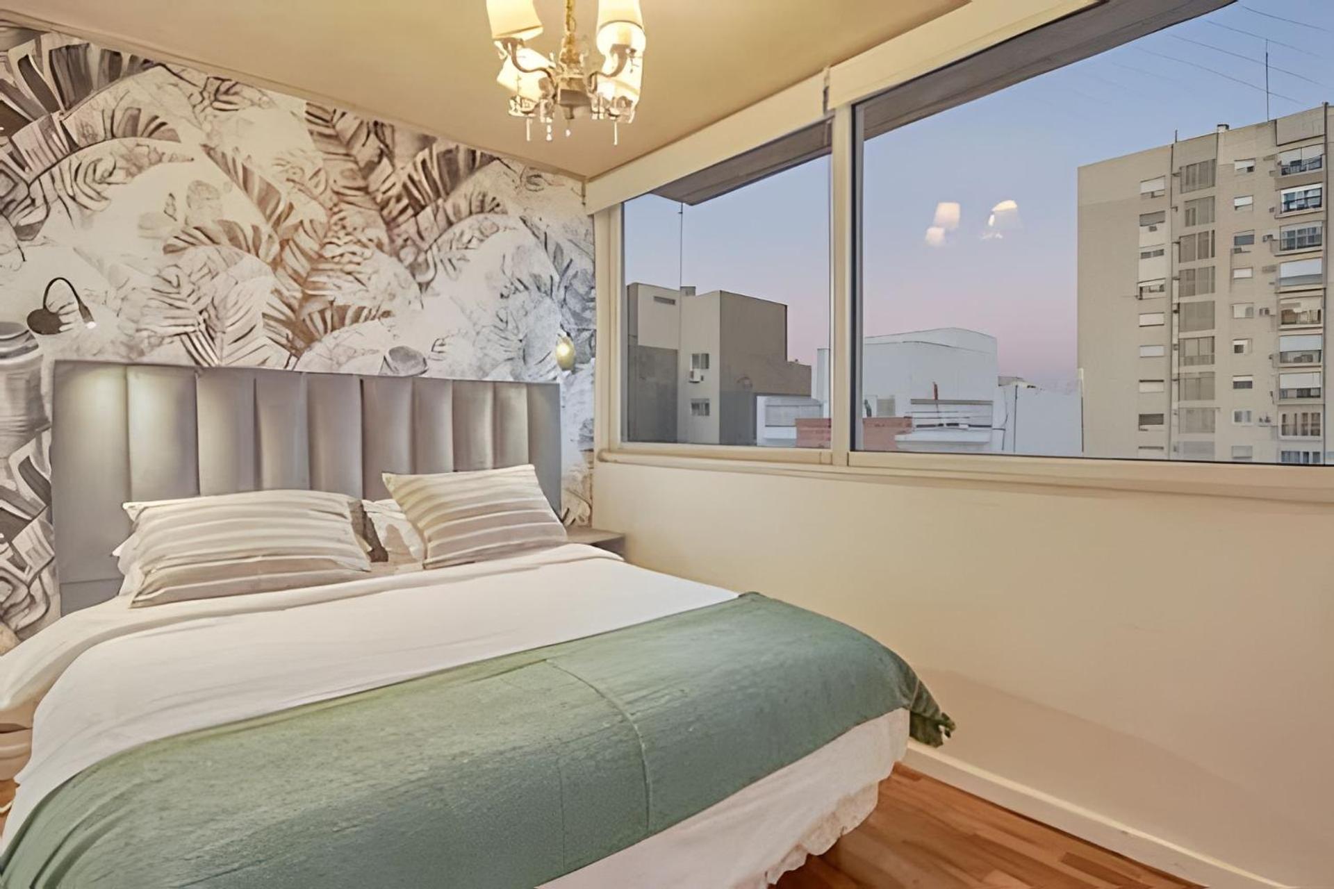 Moderno Penthouse con Terraza y Parrilla Privada