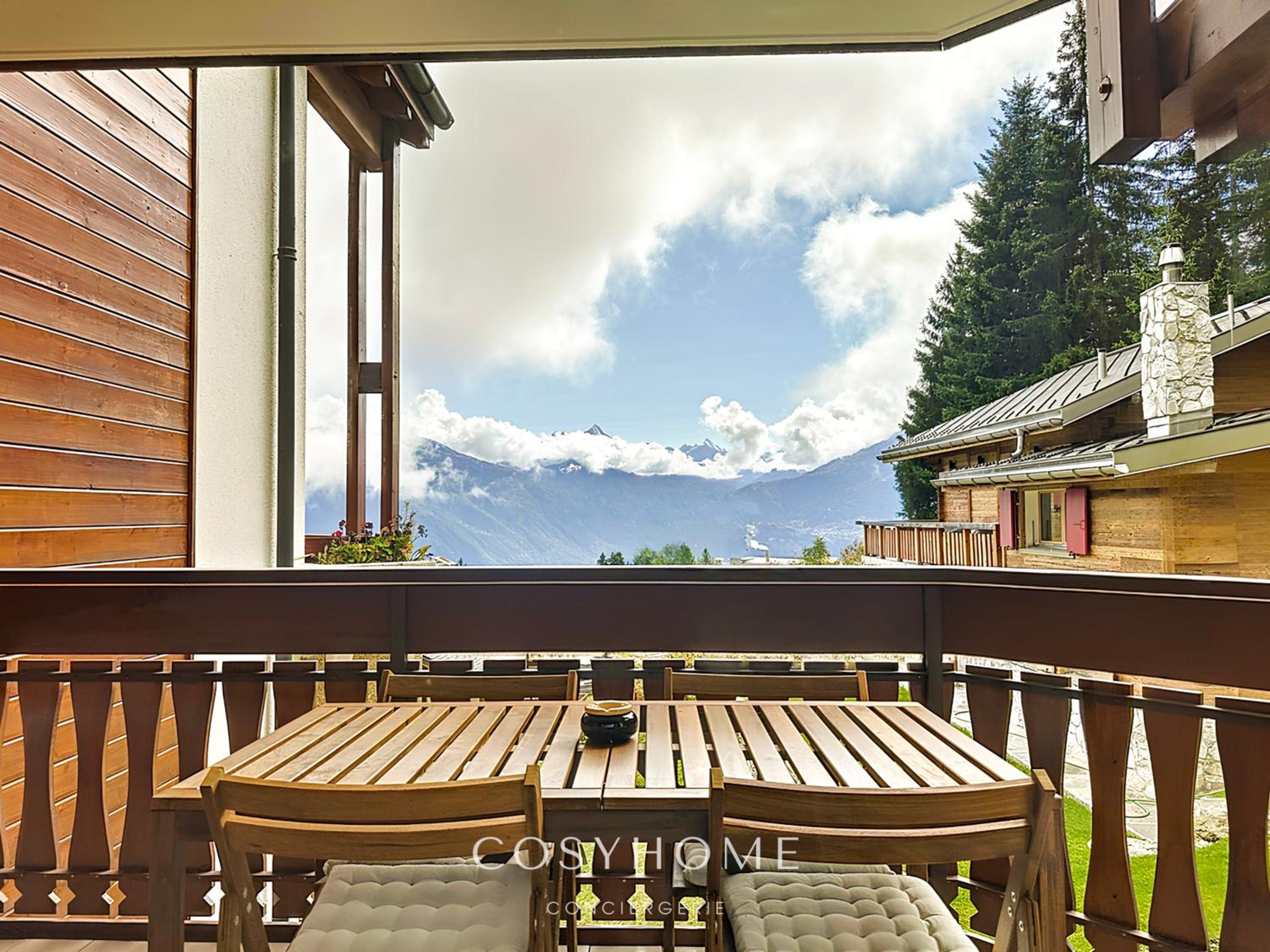 La Maison Lou l Ski in-out l Parking l By CosyHome