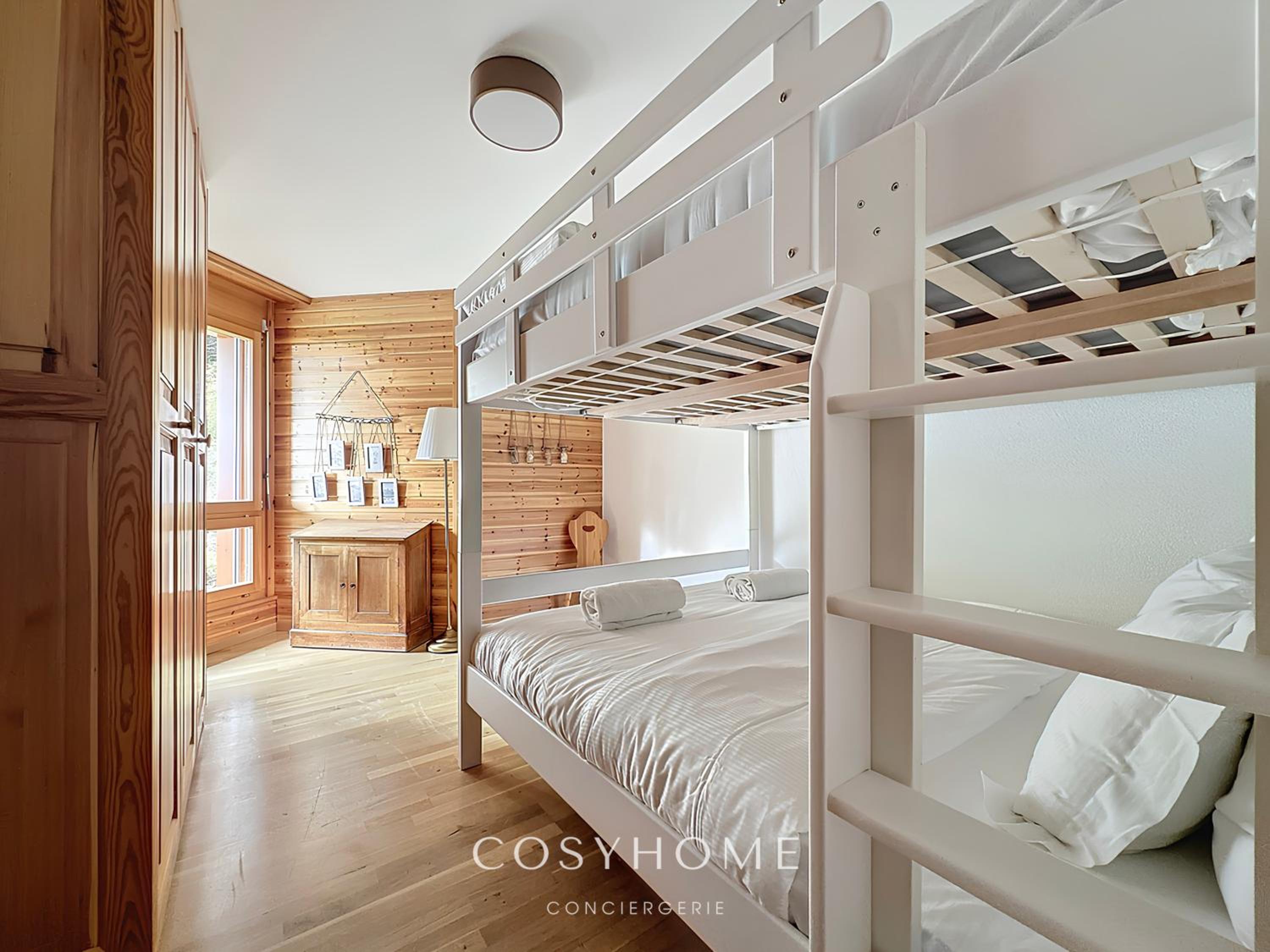 La Maison Lou l Ski in-out l Parking l By CosyHome
