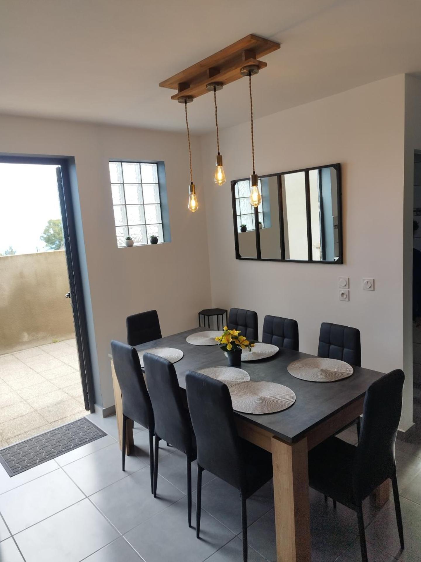 Maison M'raude sauvage view 2