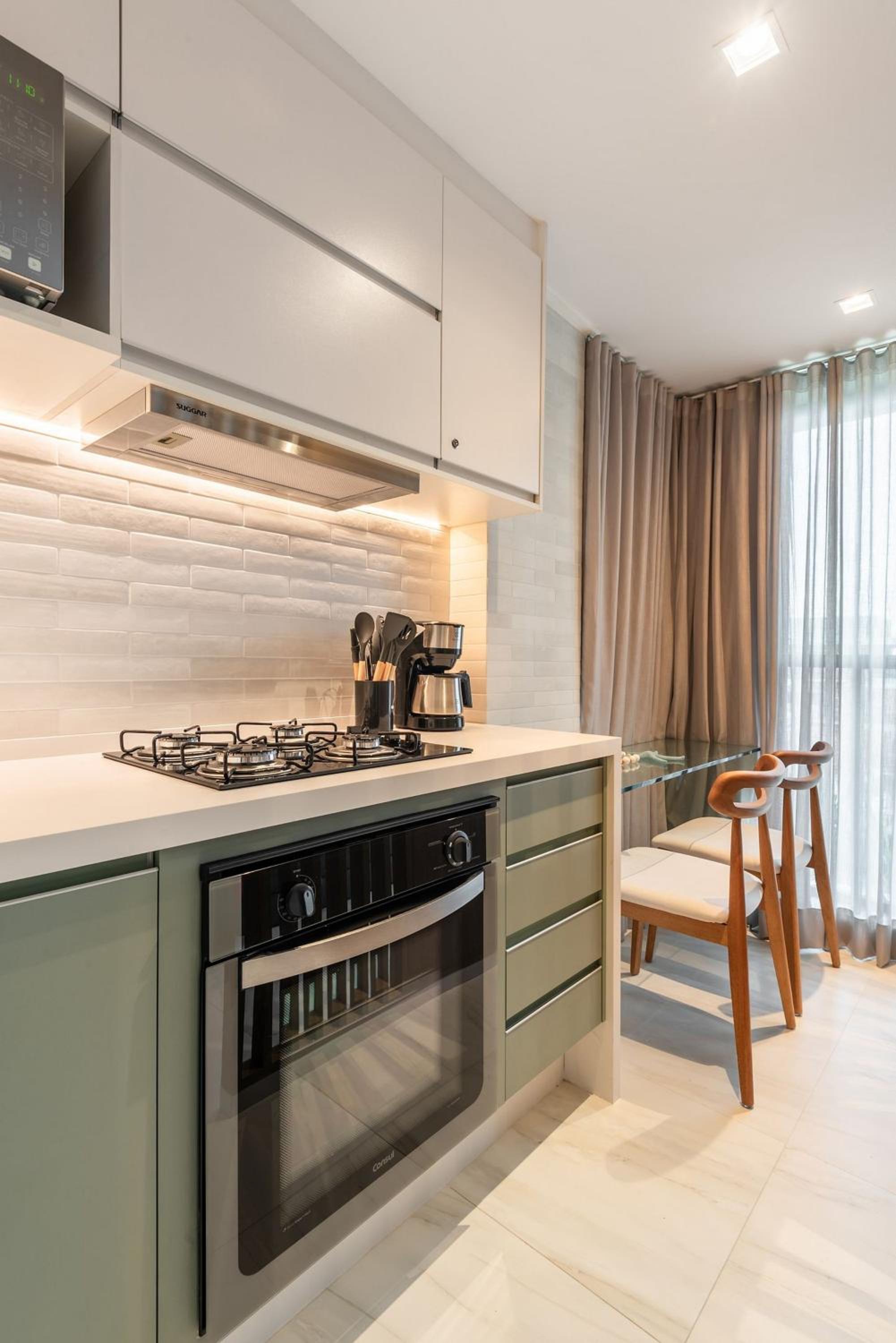 Beachfront flat at Porto de Galinhas beach, close to the natural pools.