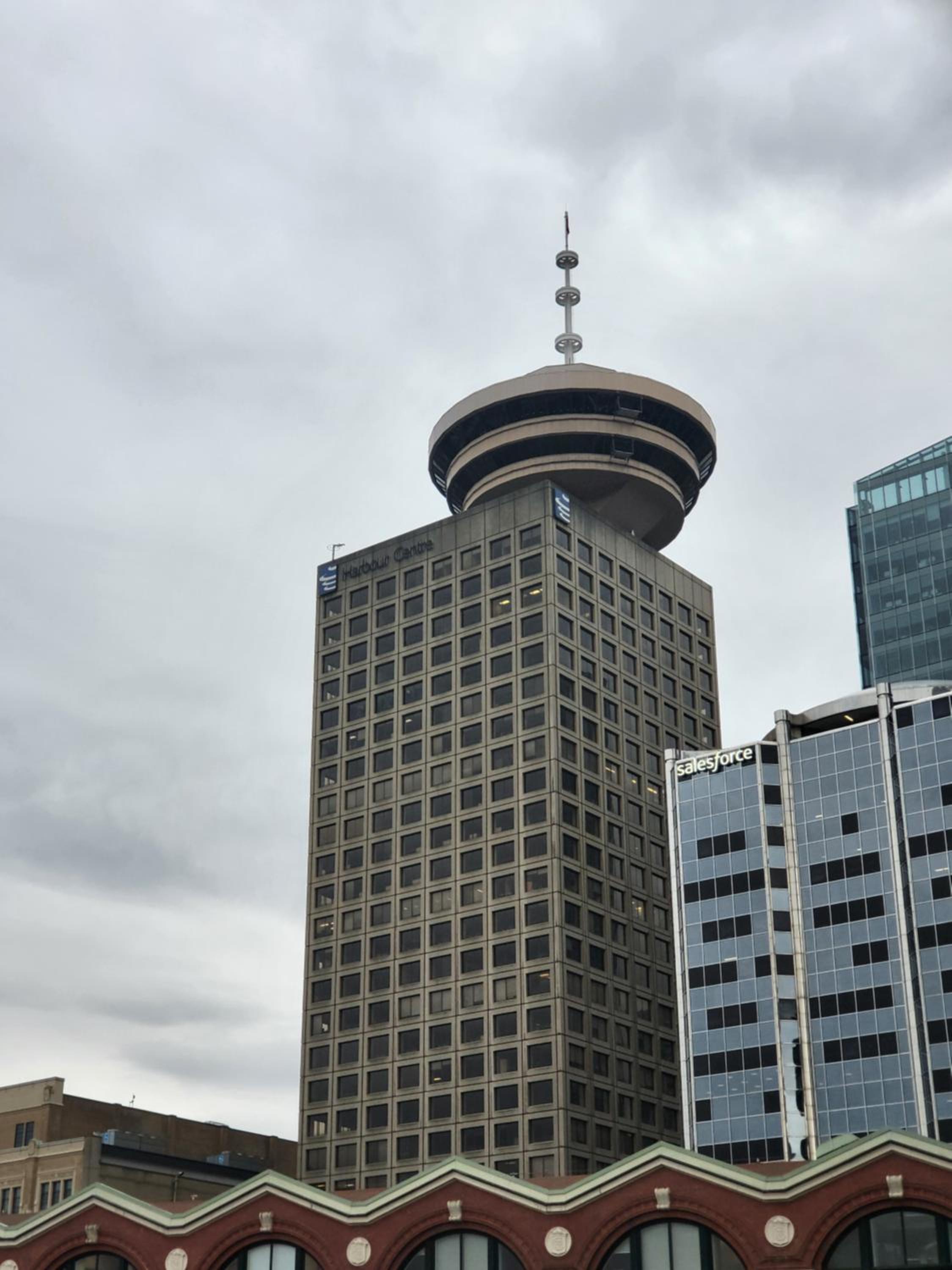 Downtown Center Silverstone Tower I and II Home in Vancouver