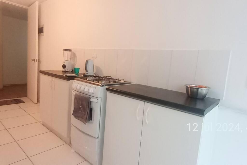 Gran y Hermoso Departamento de 90 m2 Zona tranquila, Big and Beautiful Partament 90 m2 with Security view 3