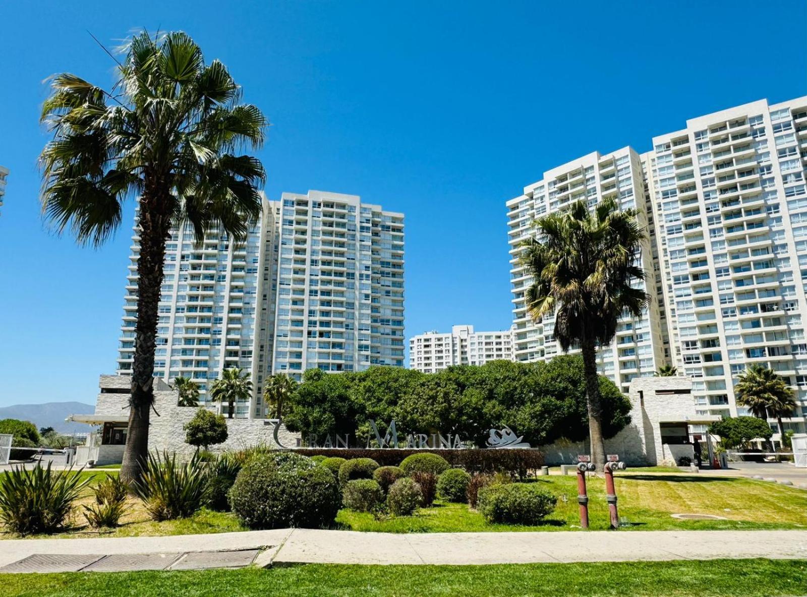 Excelente ubicación a una cuadra playa y casino