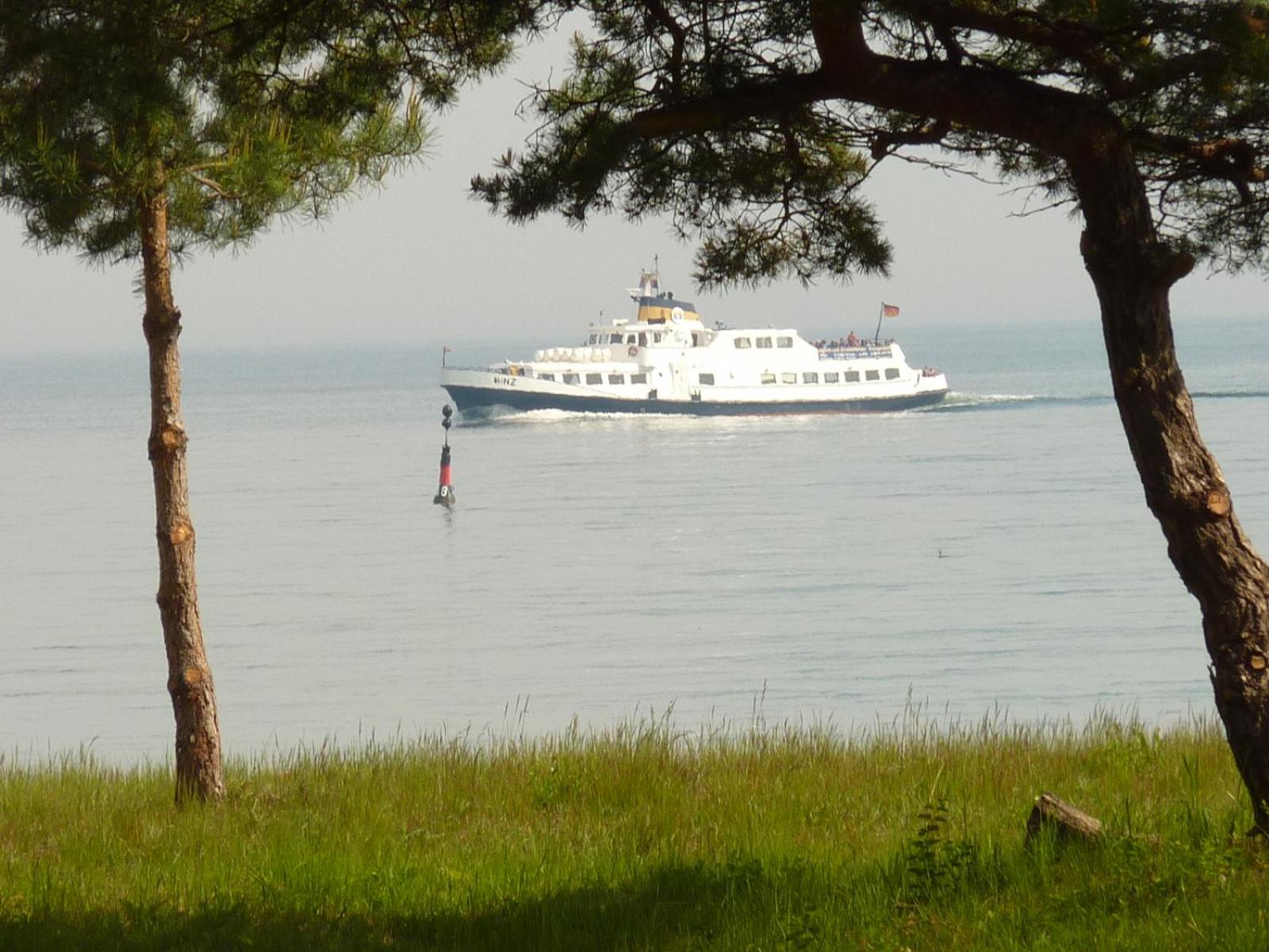 Aparthotel Ostsee W22 in Binz direkt am Strand mit überdachtem Balkon