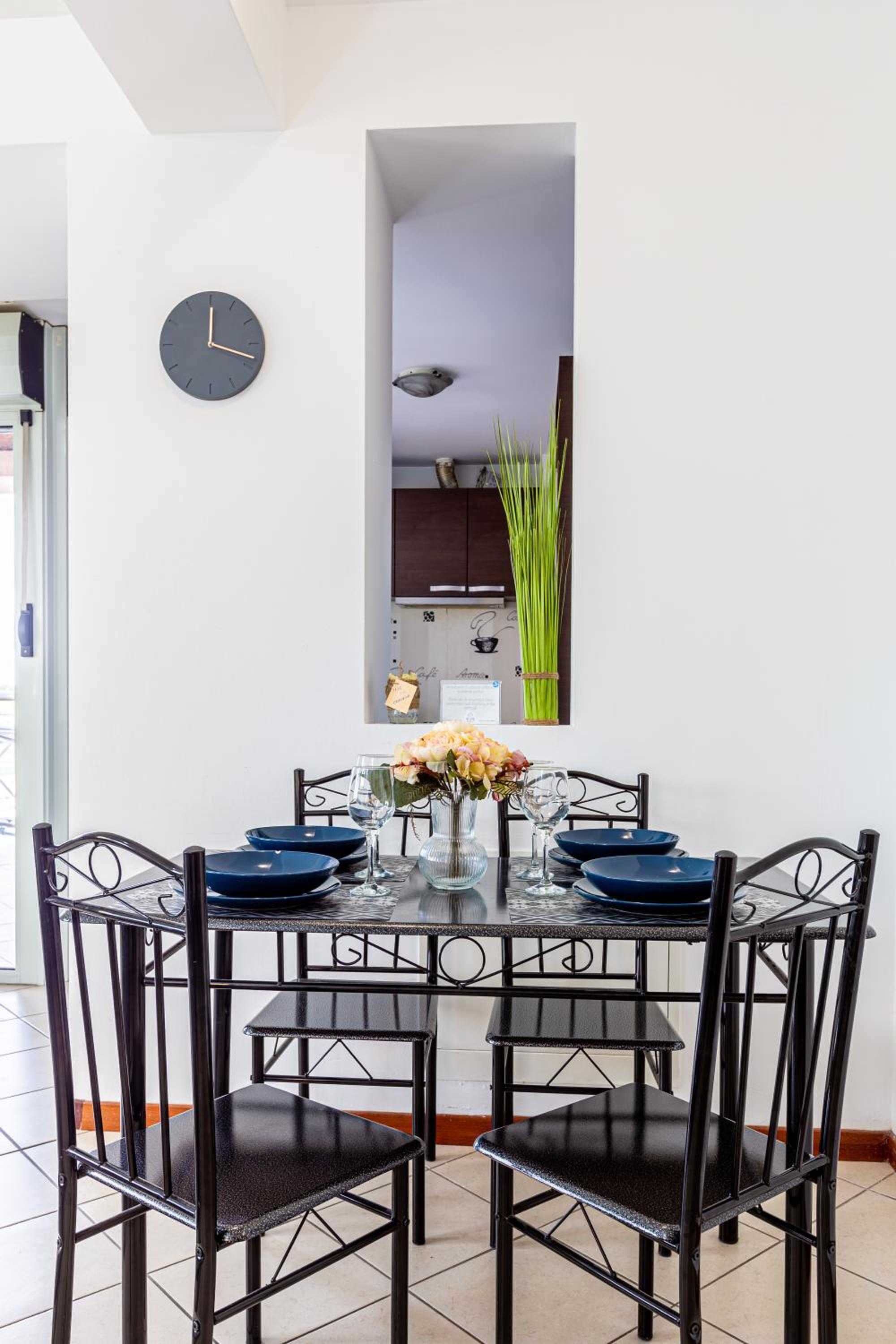 RING ApArt Hotel - Spacious DeLuxe Apartment with Big Terrace and Free Underground Parking view 3