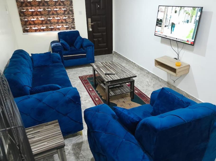 Beautiful 3 bedrooms apartment TV in all rooms view 3