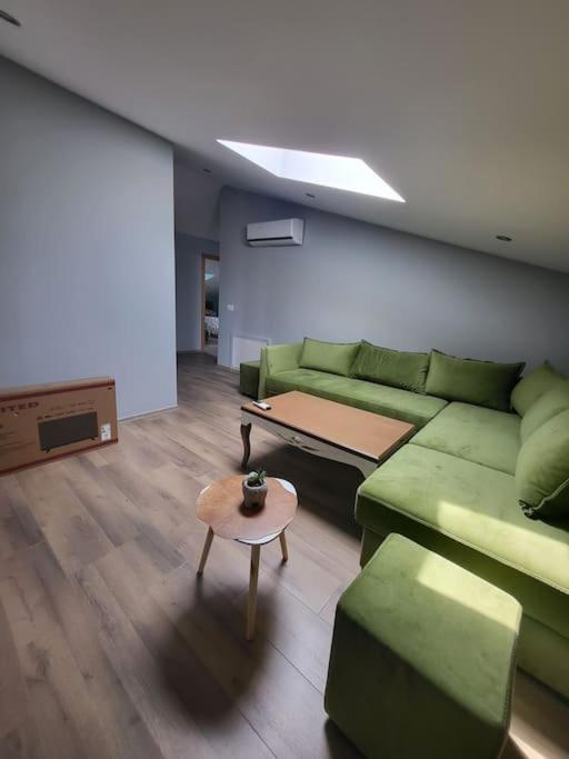 Villa Xhovi 2