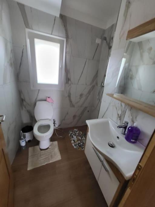 Villa Xhovi 2