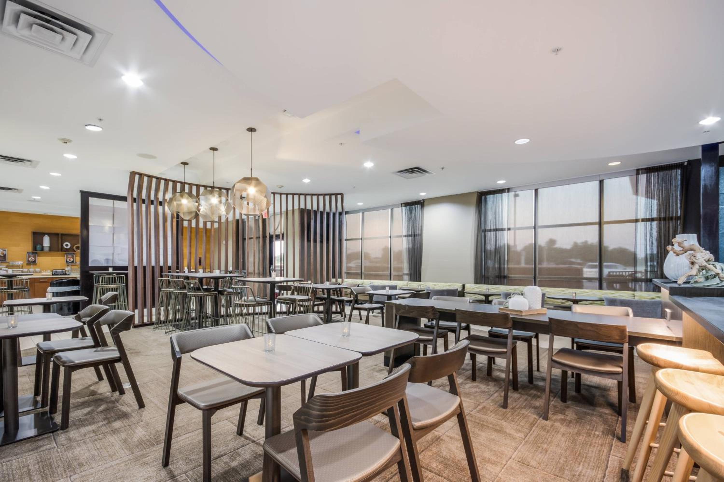 Enid Vacations - SpringHill Suites by Marriott Enid - Property Image 9
