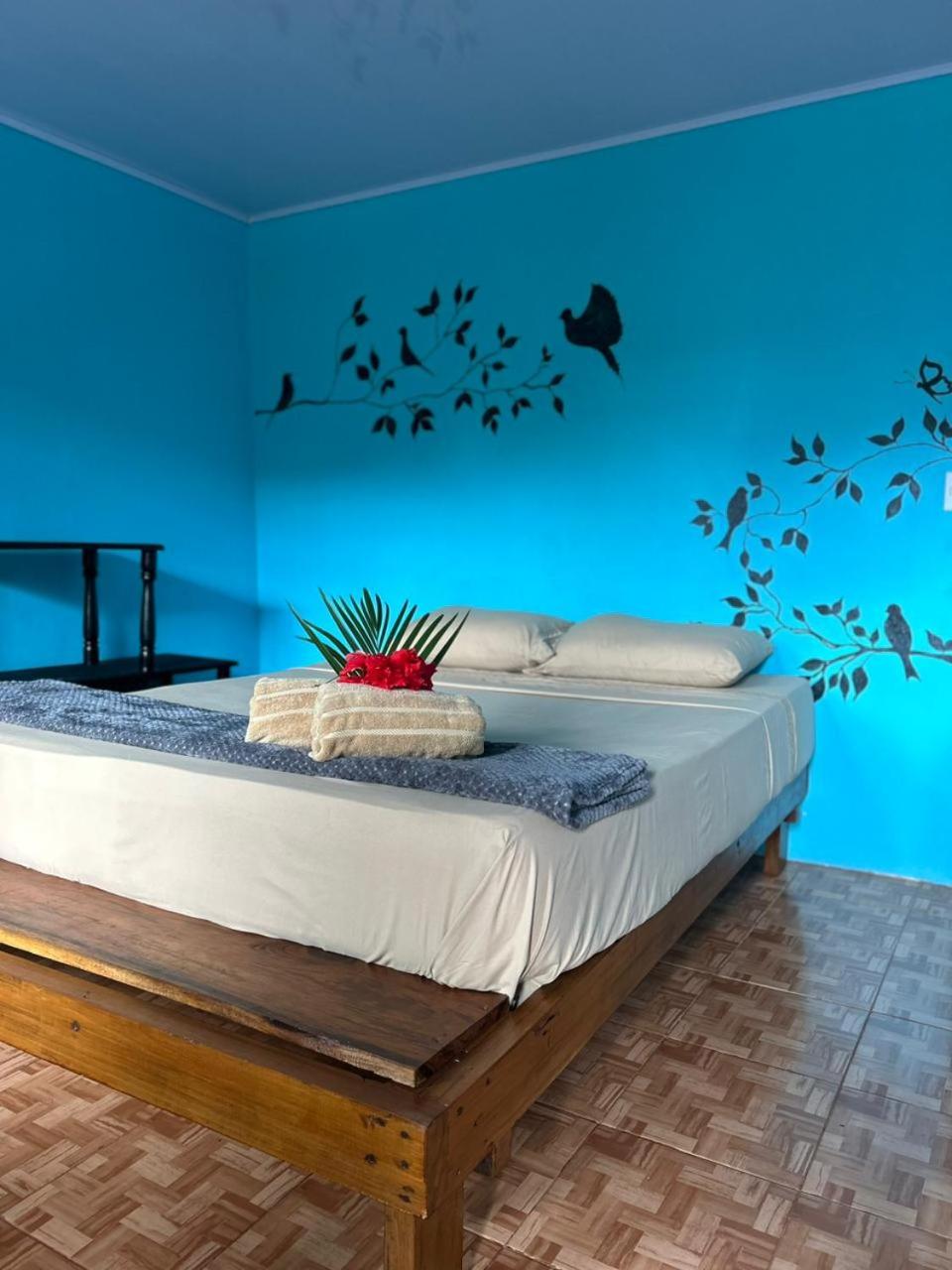 Pacific Breeze Lodge