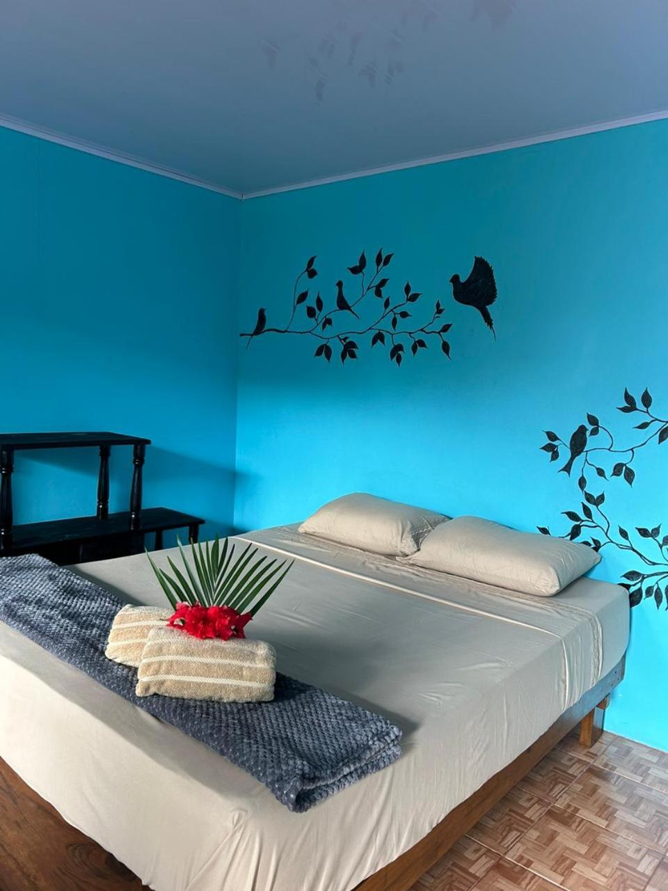 Pacific Breeze Lodge