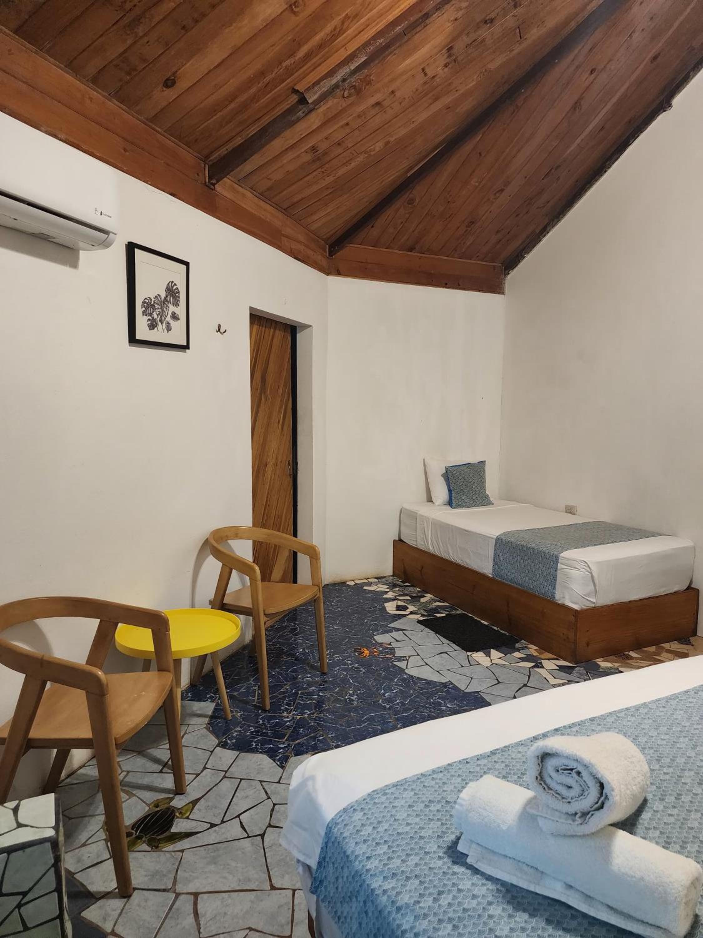 Hospedaje Casa THIREMA Tortuguero