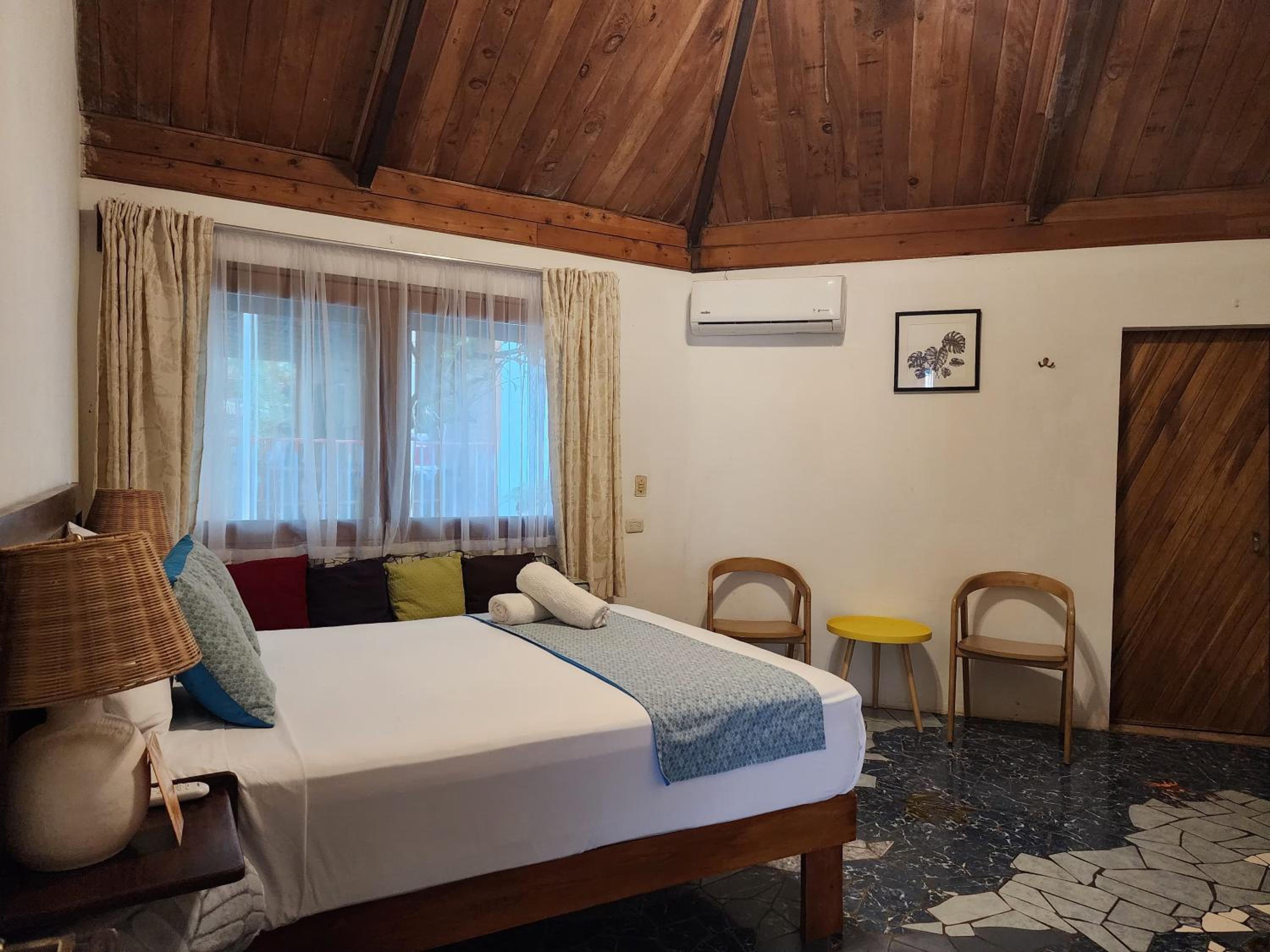 Hospedaje Casa THIREMA Tortuguero