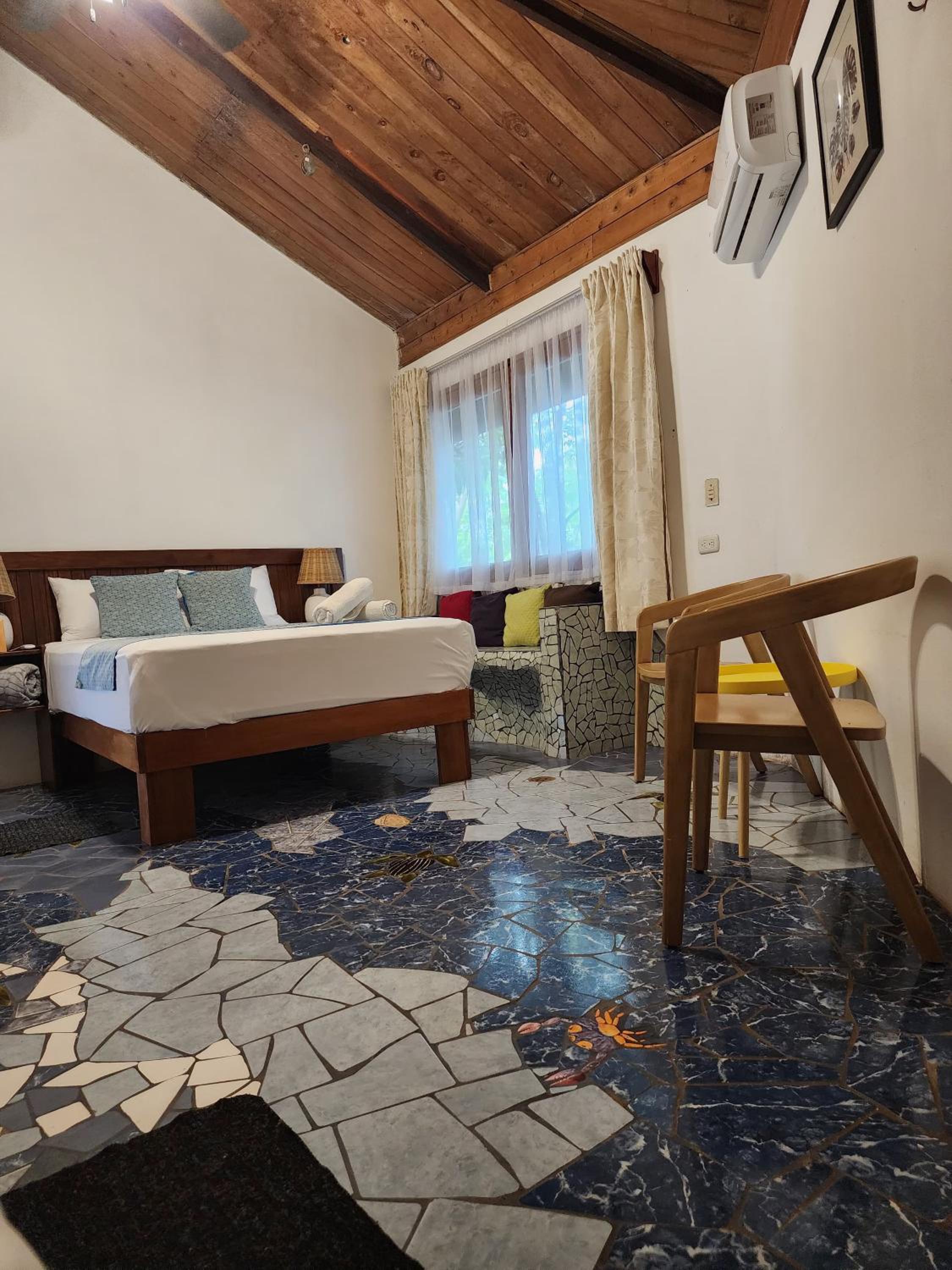 Hospedaje Casa THIREMA Tortuguero