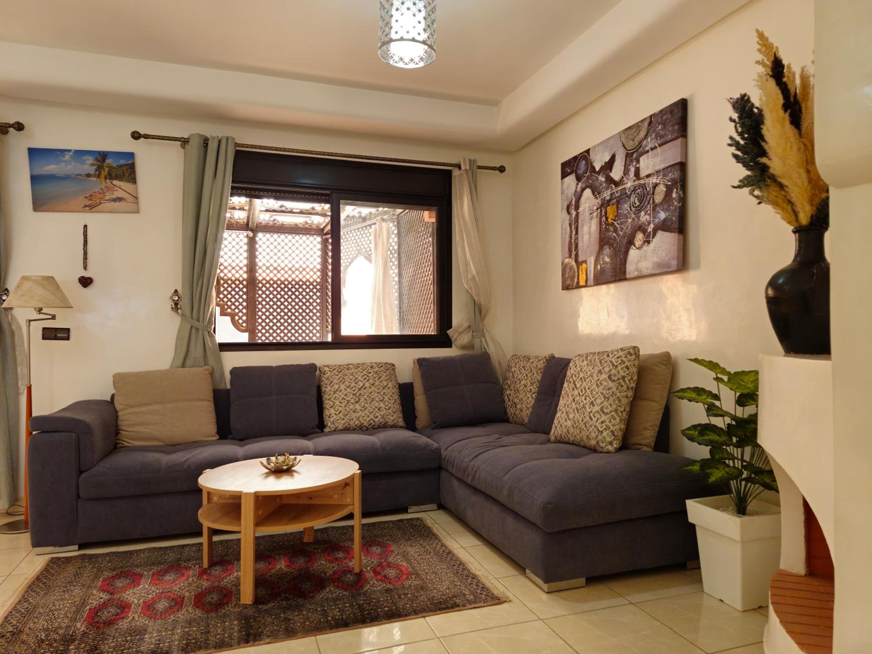 Appartement élégant près du stade view 4