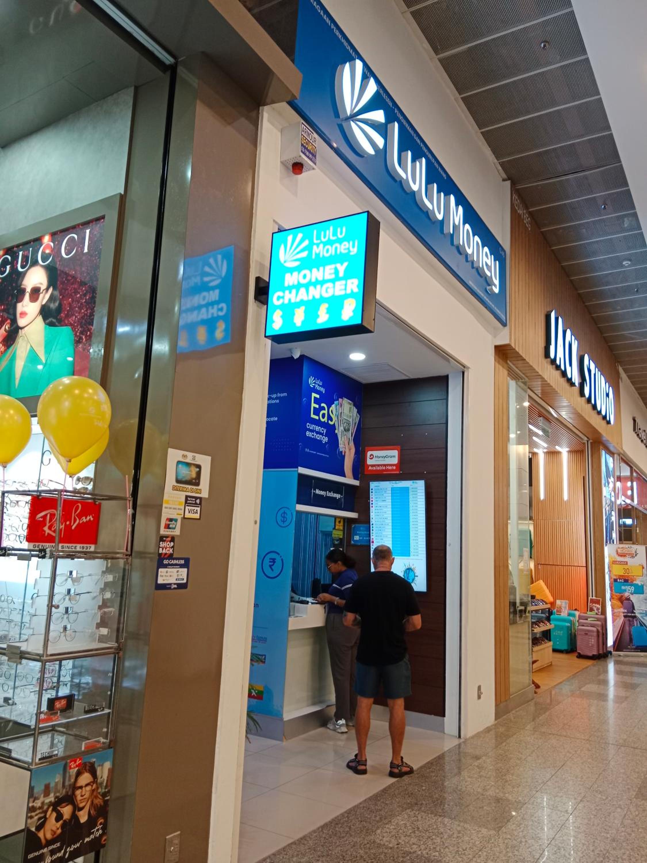 Dream City Service Suite At Times Square Kuala Lumpur
