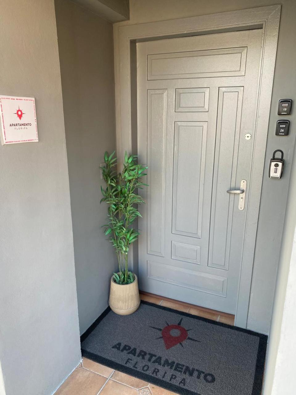 Apartamento Floripa 16 - Próximo Ao Centro, UFSC, Aeroporto e Praias