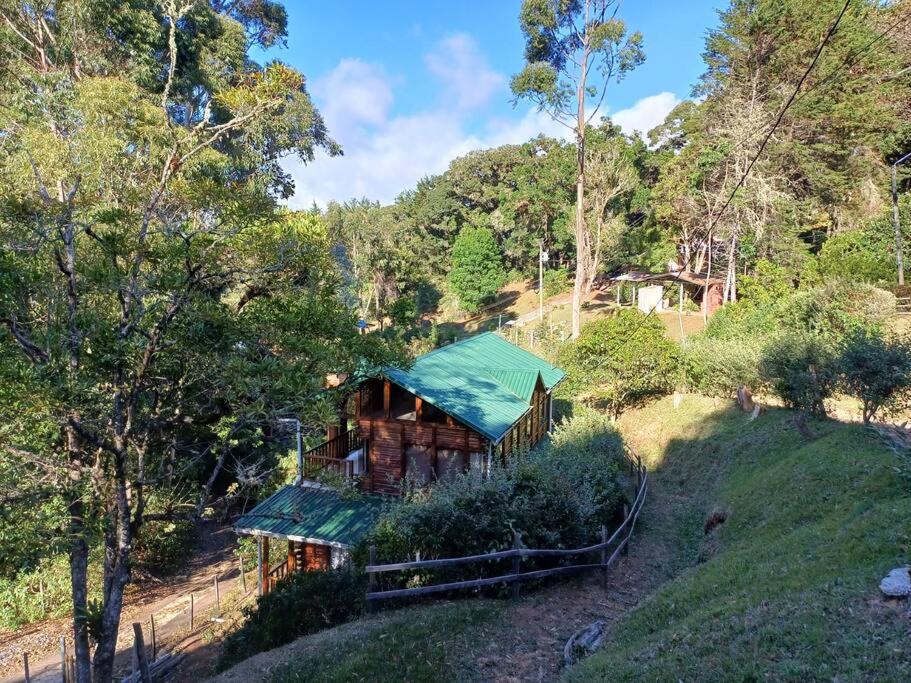Cabaña Bosque Encantado - A Classic Paradise!