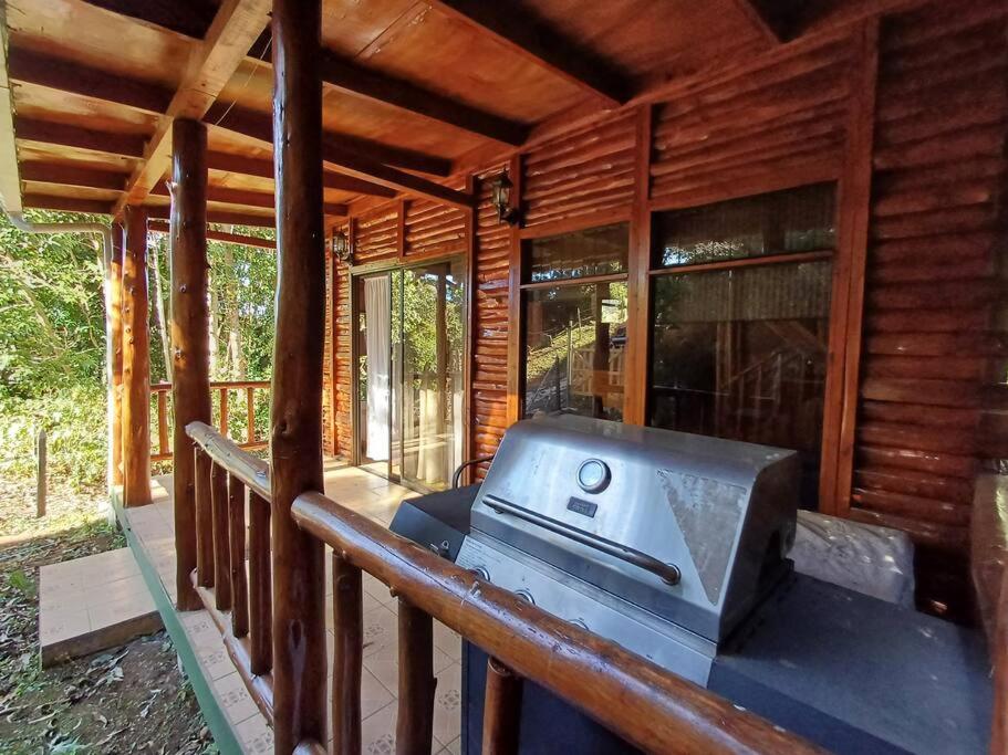Cabaña Bosque Encantado - A Classic Paradise!