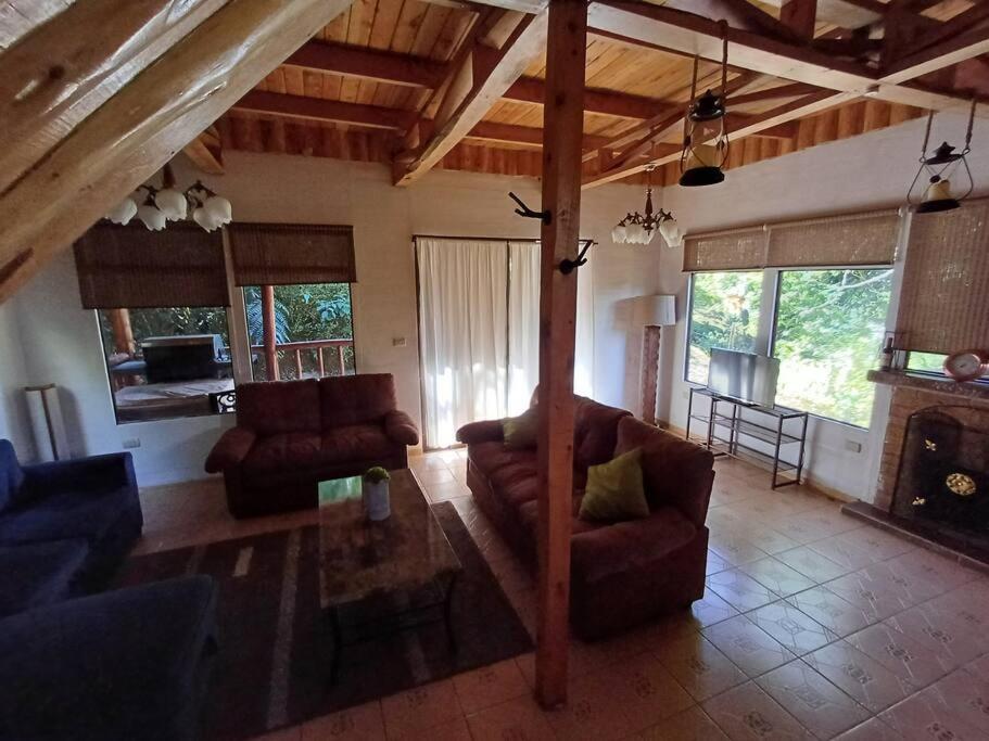 Cabaña Bosque Encantado - A Classic Paradise!
