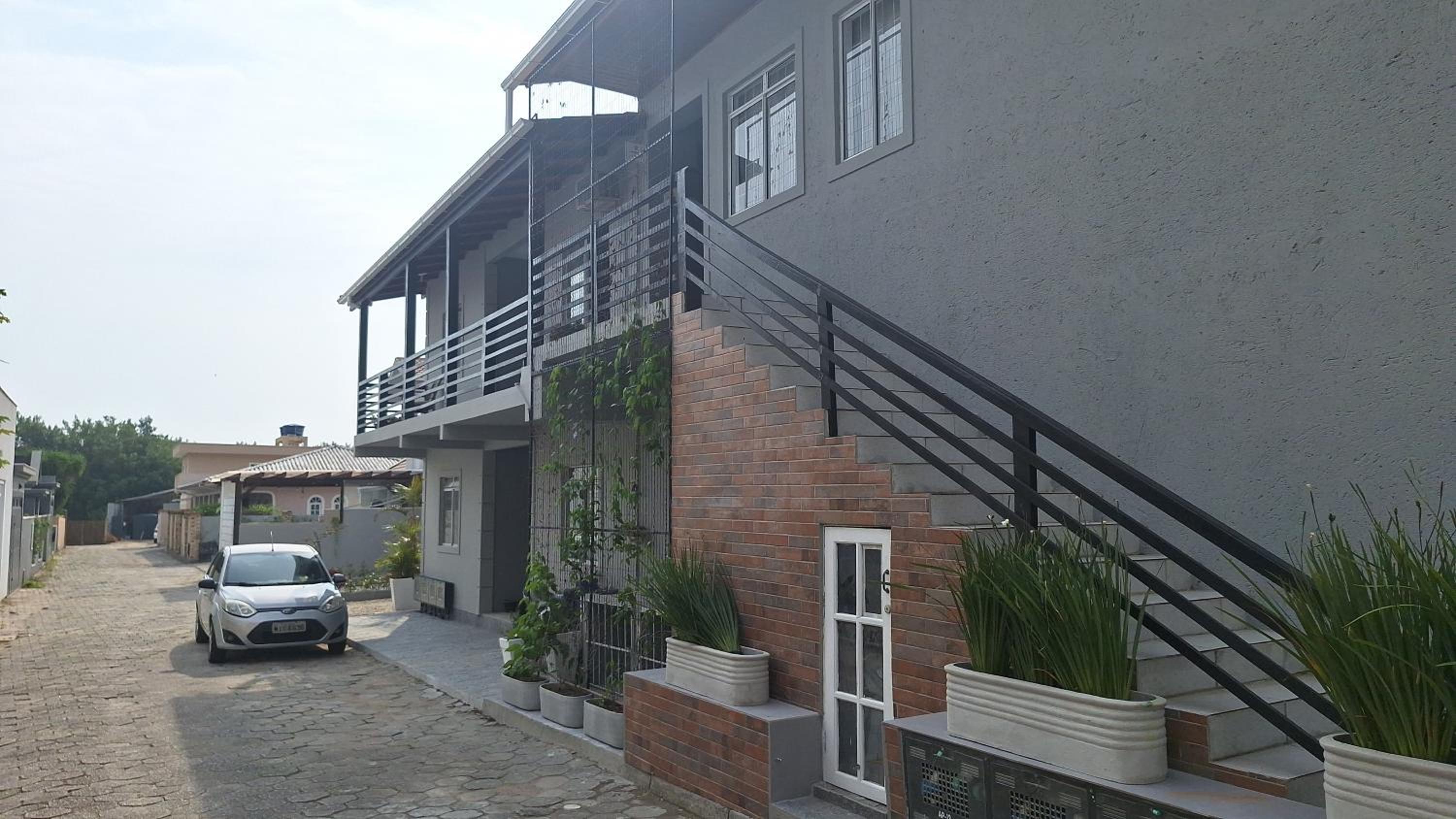 Apartamento Floripa 16 - Próximo Ao Centro, UFSC, Aeroporto e Praias