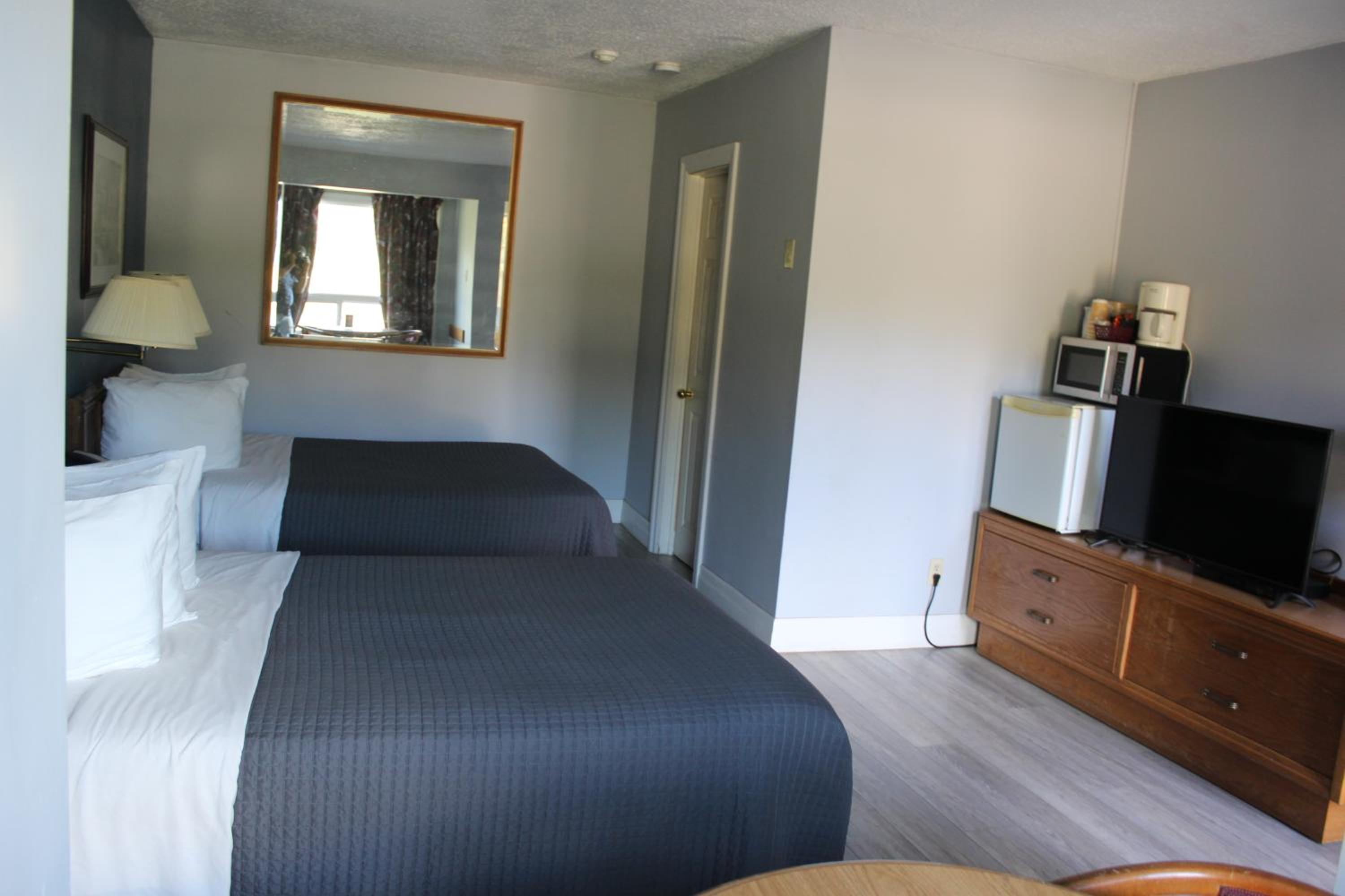 Bancroft Inn & Suites