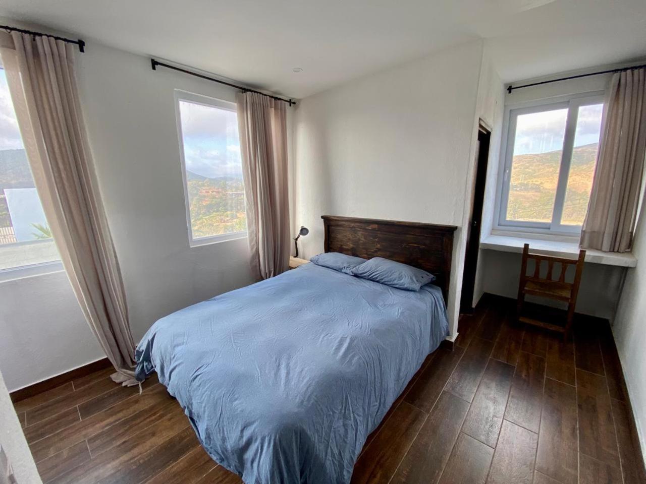 Casa de 9 habitaciones con baño independiente