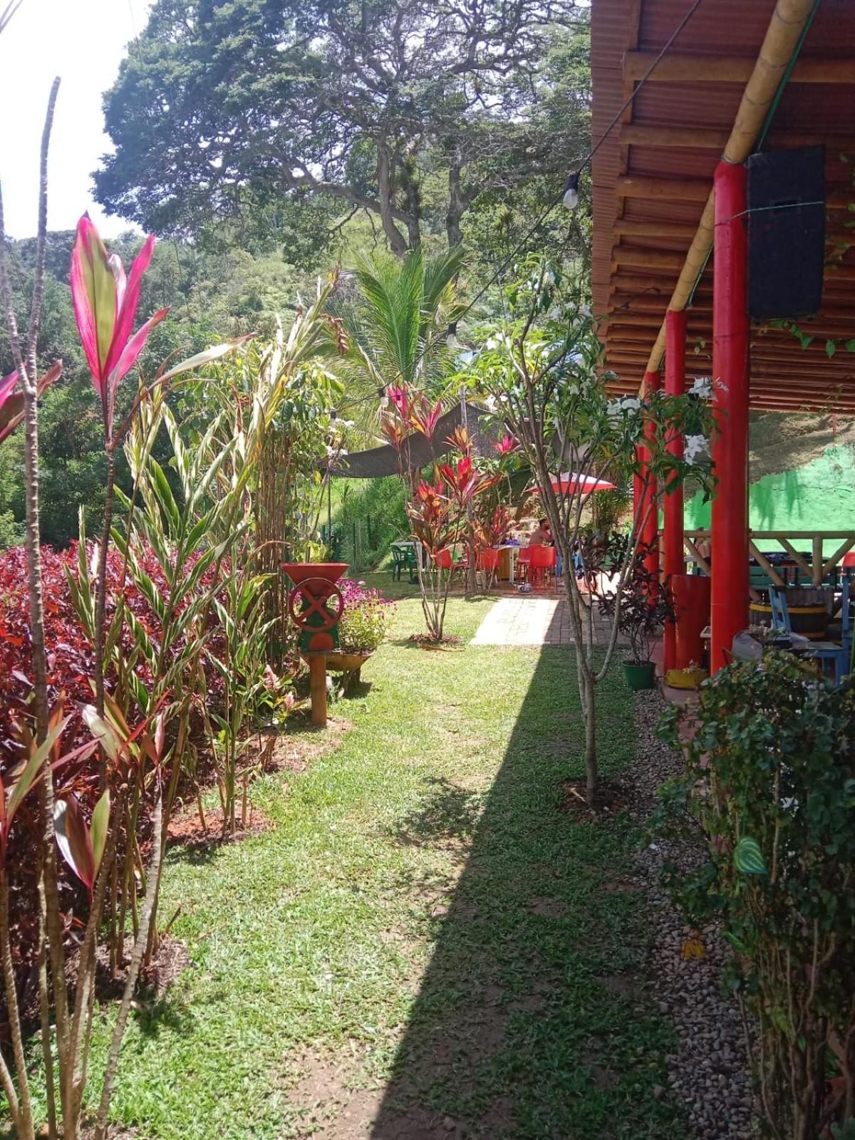 fonda hotel el aguacate