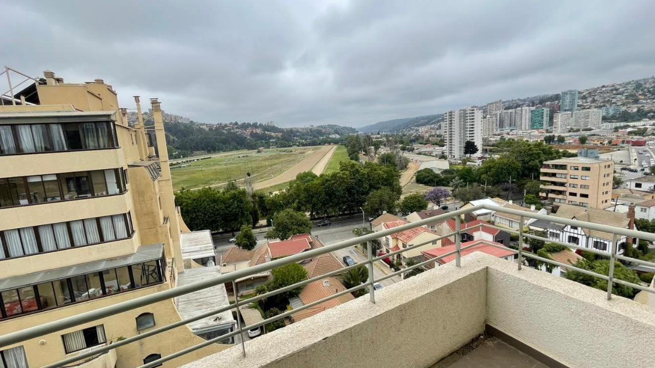 Departamento 6 y medio oriente