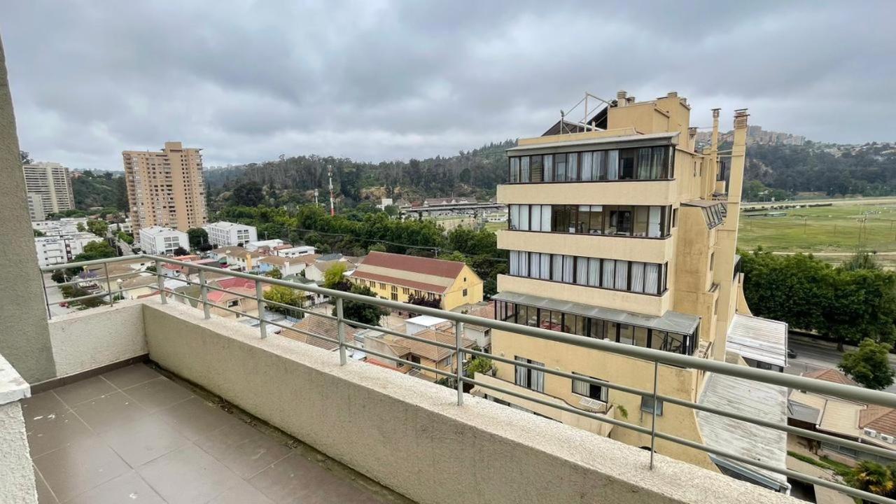 Departamento 6 y medio oriente