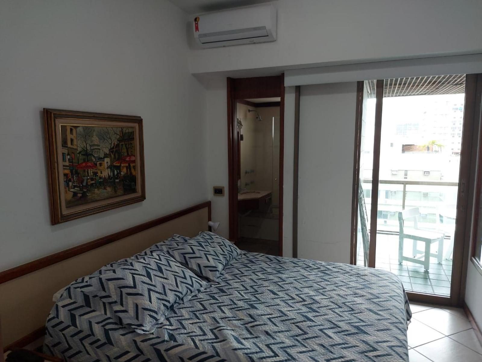 Lindos apts de 2 quartos no Tiffanys em Ipanema!