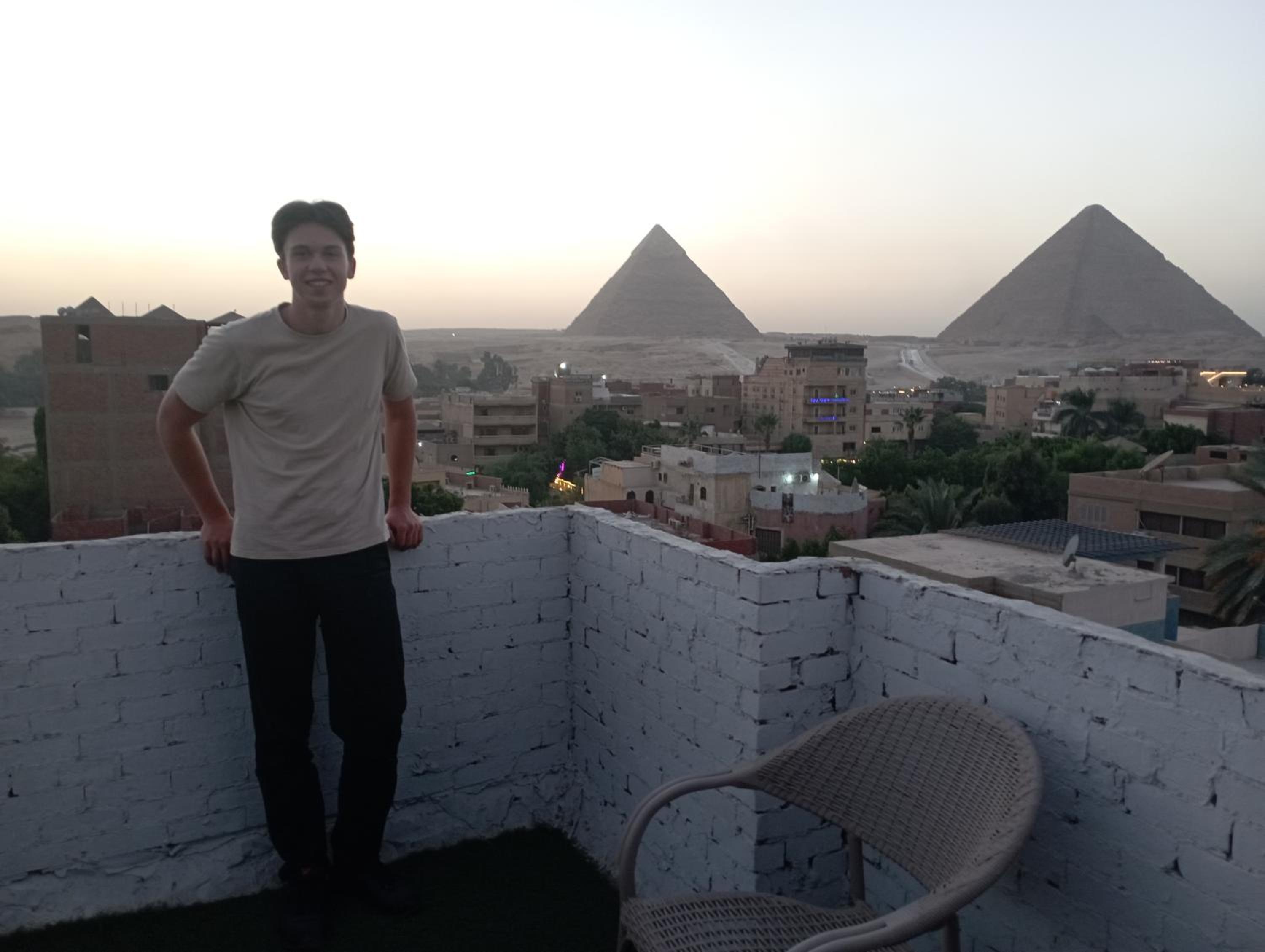 Eyad Pyramids view