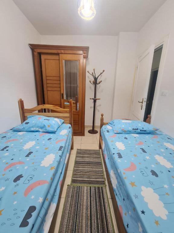 CAIRO motel