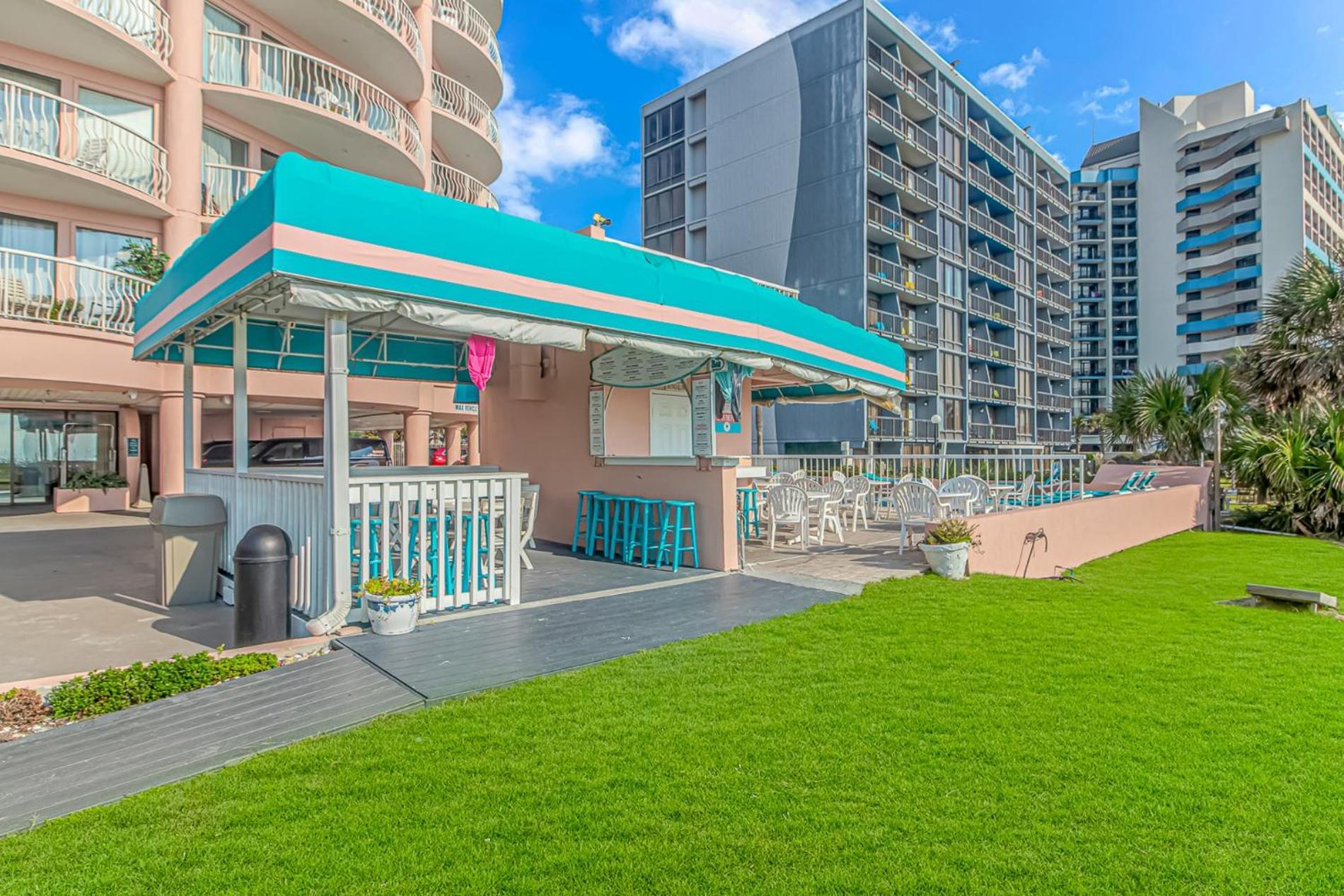 Beautifully Renovated 1 Bedroom Suite! Stunning Oceanfront Views- St Clements 704 view 2