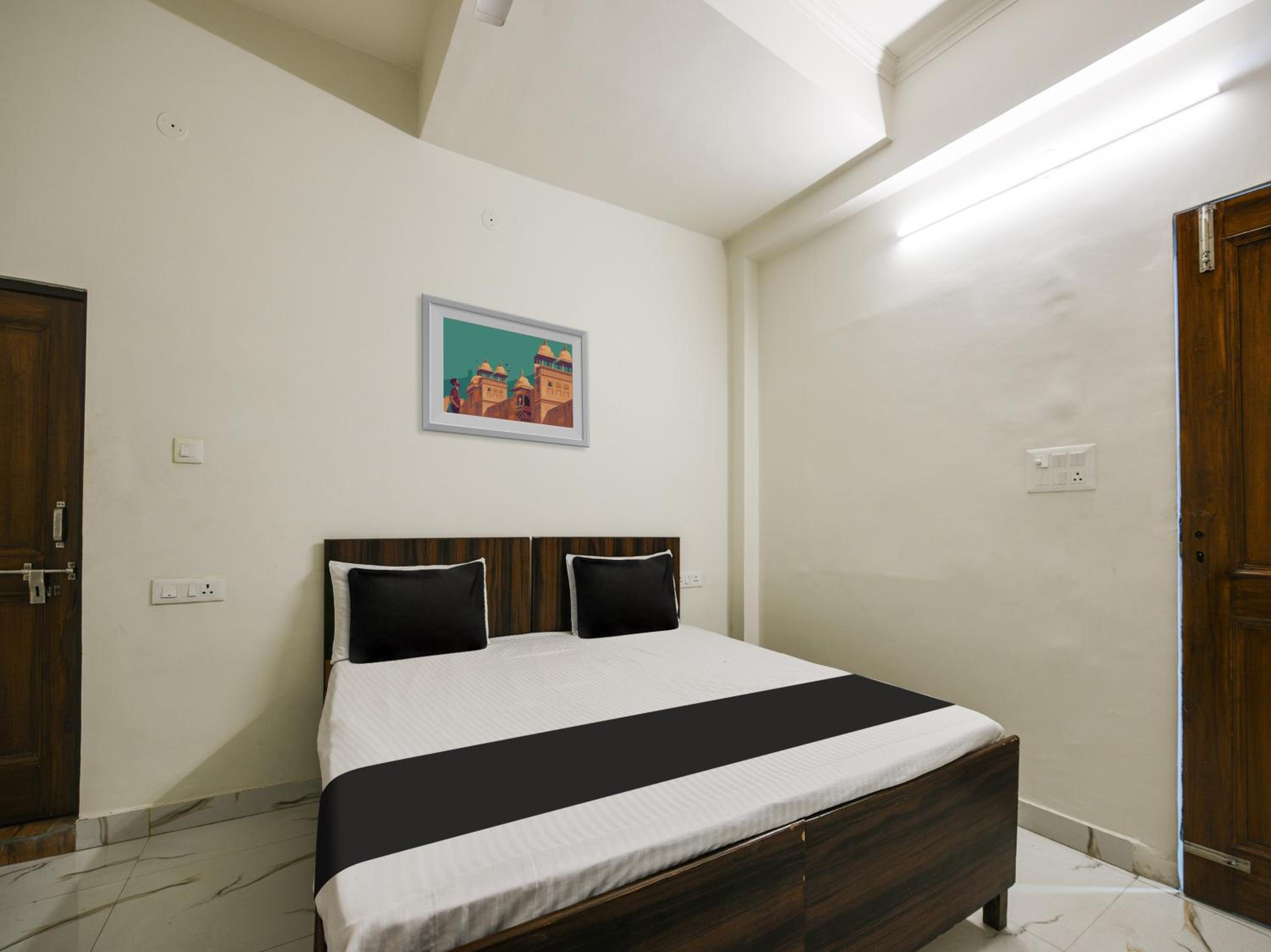 Hotel O Green