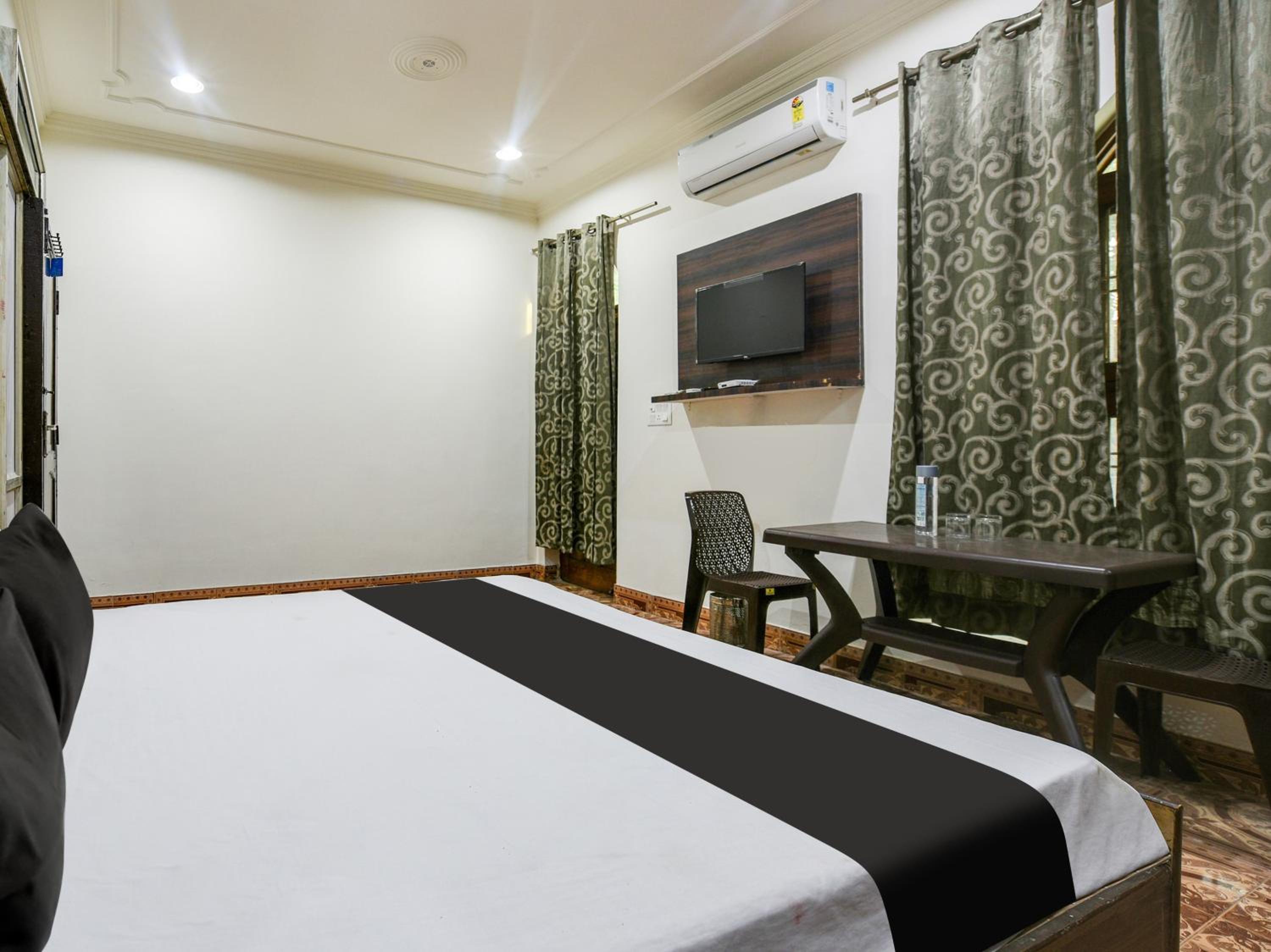 Hotel O Green