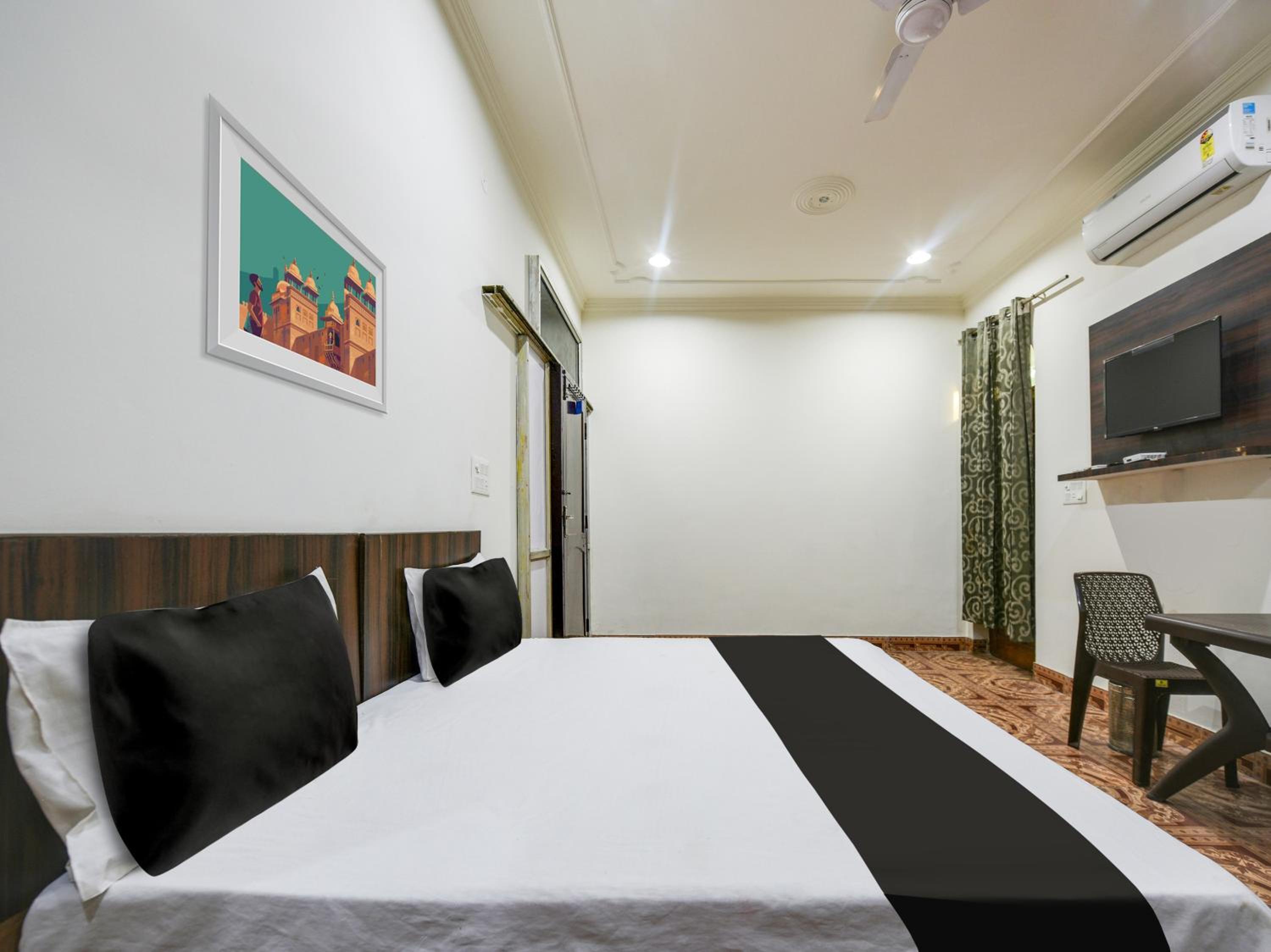 Hotel O Green