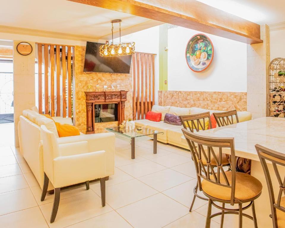 Casa Mariano - Property Image 64