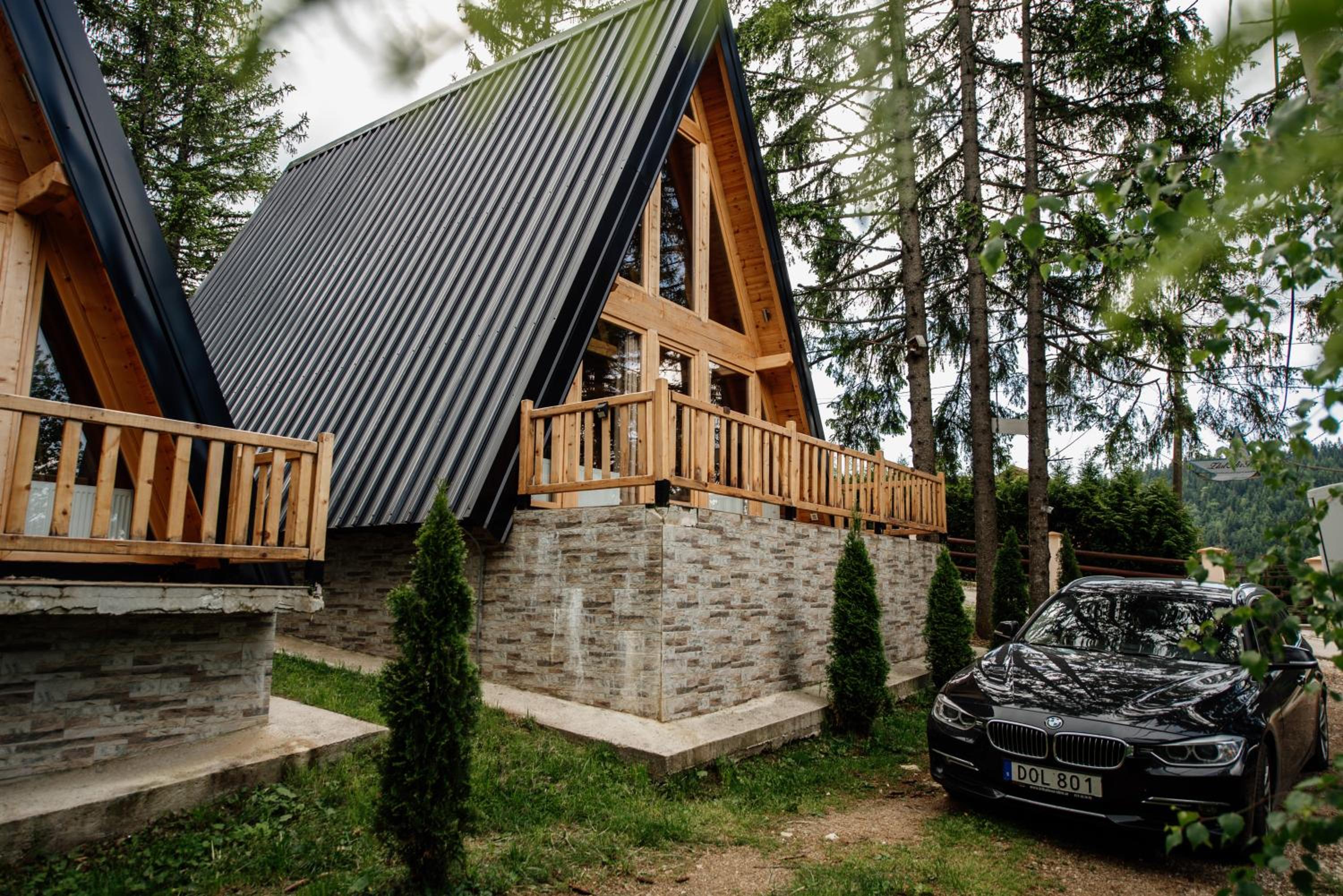 ZLATARSKA IDILA