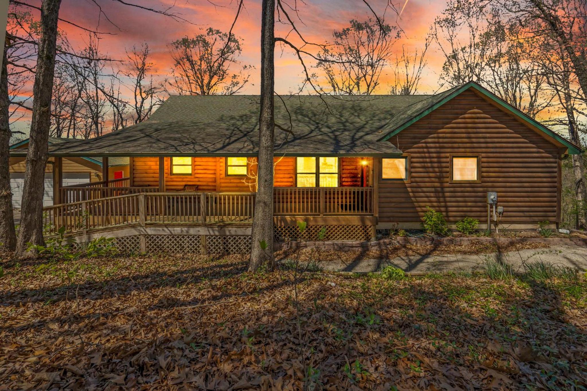Hideaway Lodge