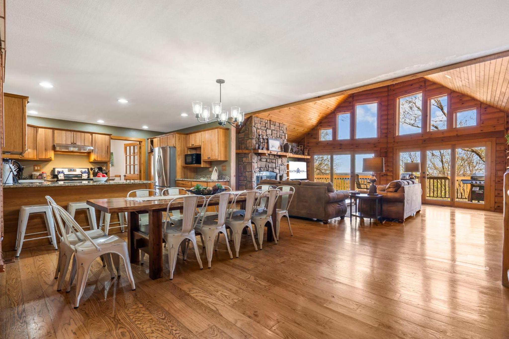Hideaway Lodge
