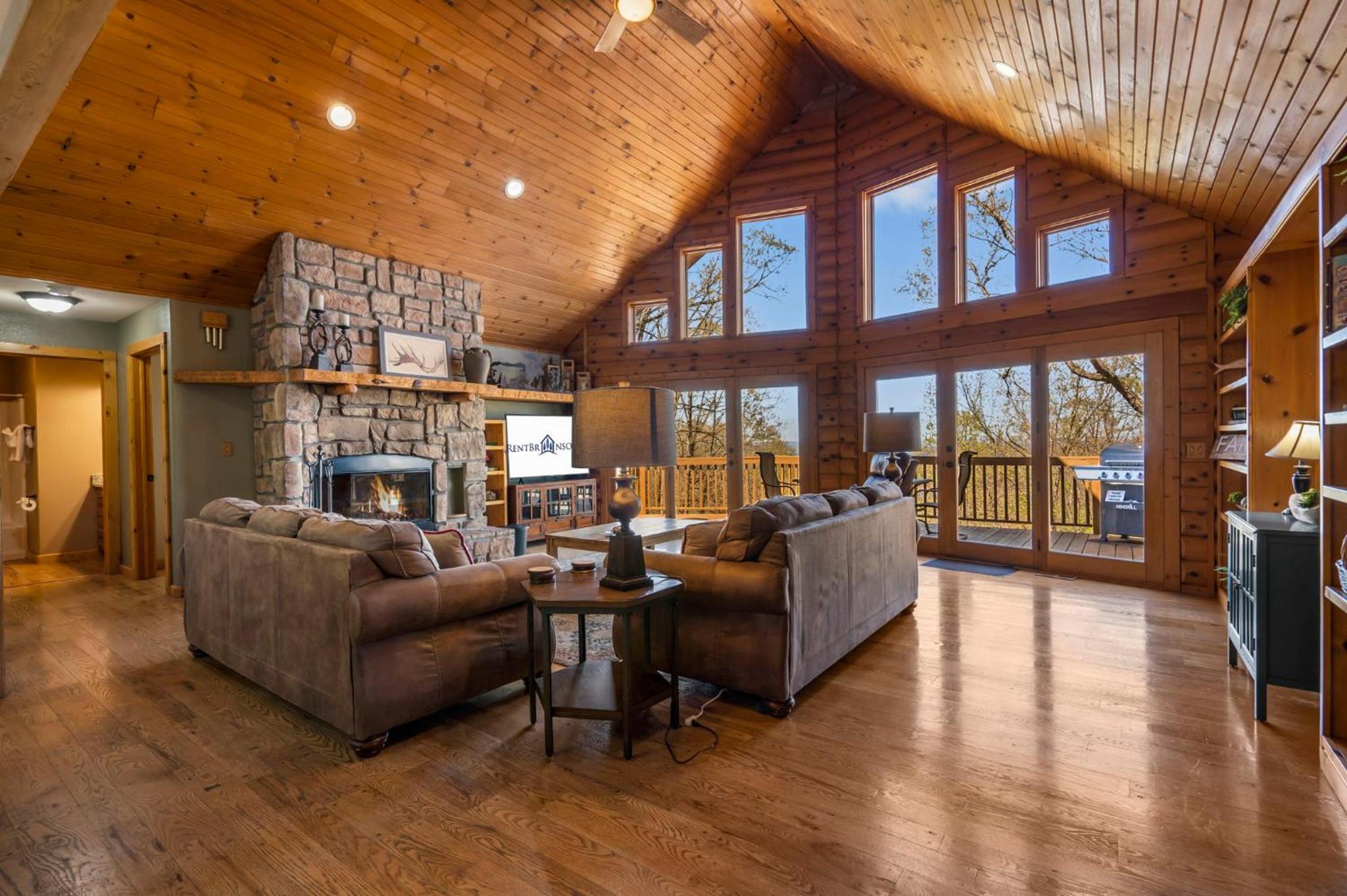 Hideaway Lodge
