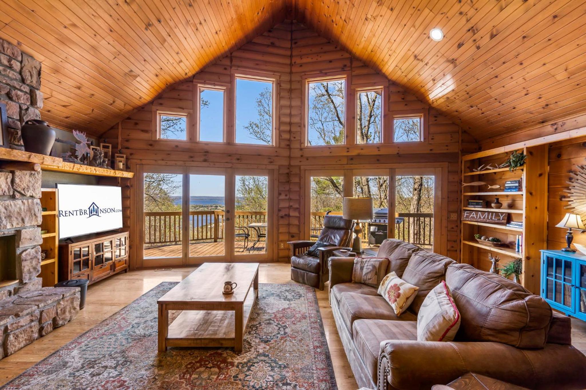 Hideaway Lodge