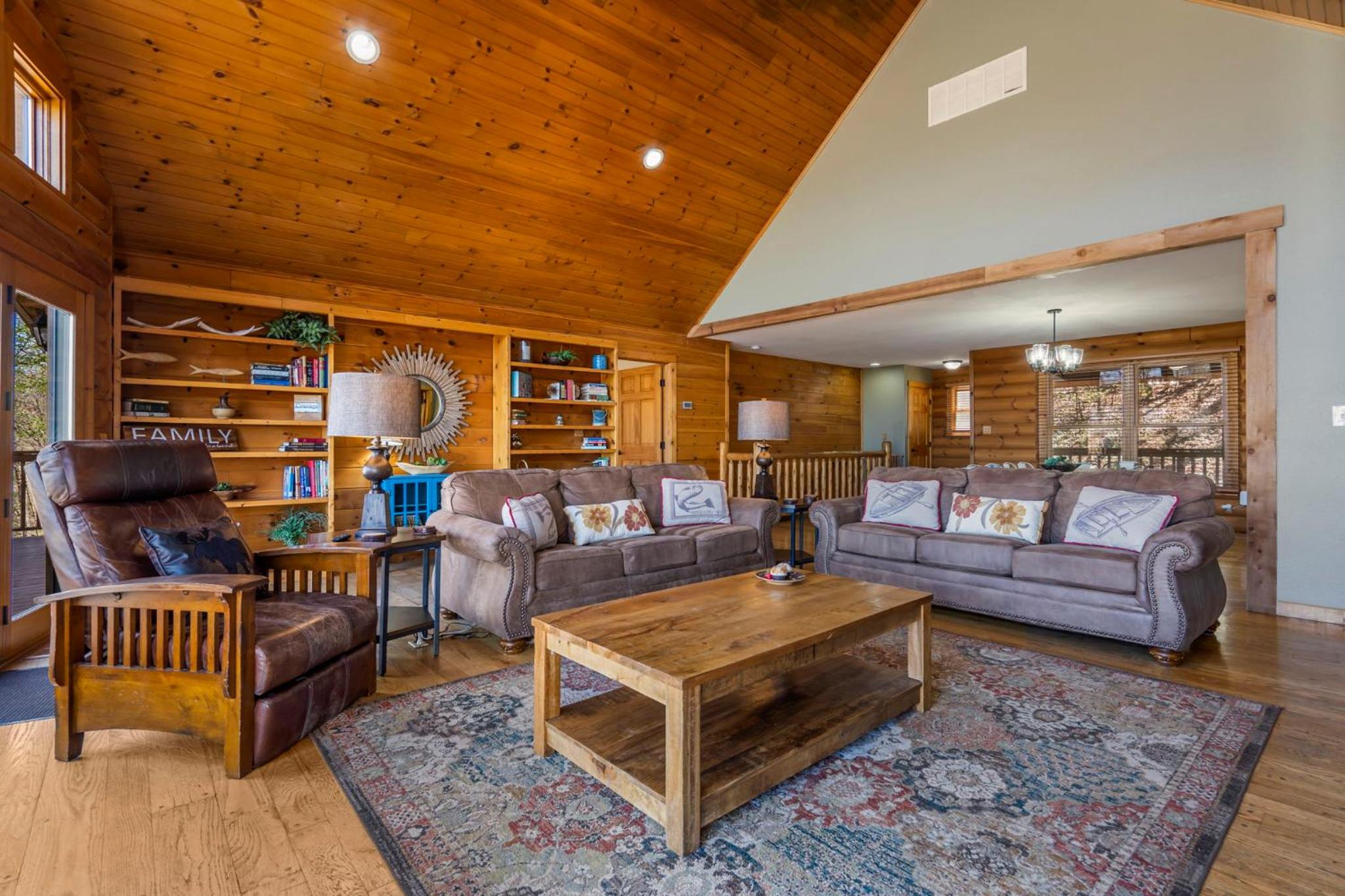 Hideaway Lodge
