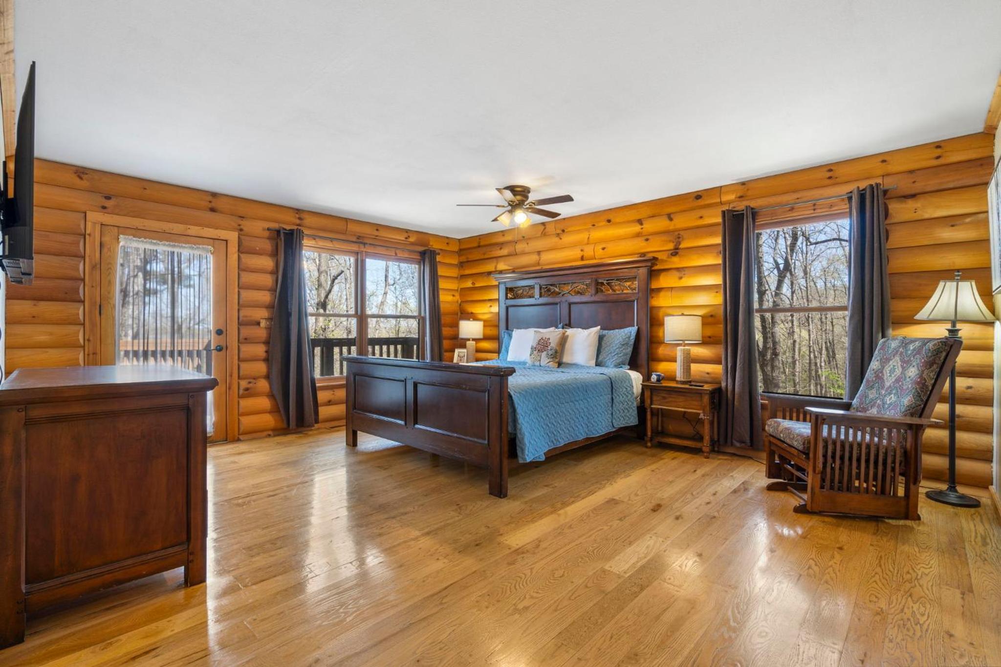 Hideaway Lodge