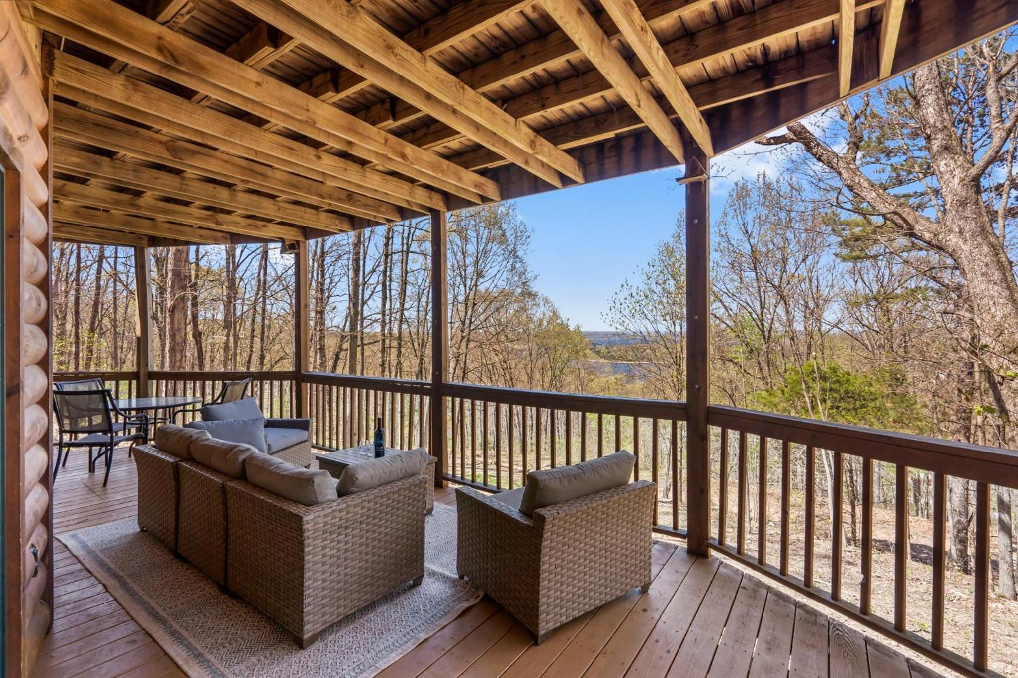 Hideaway Lodge