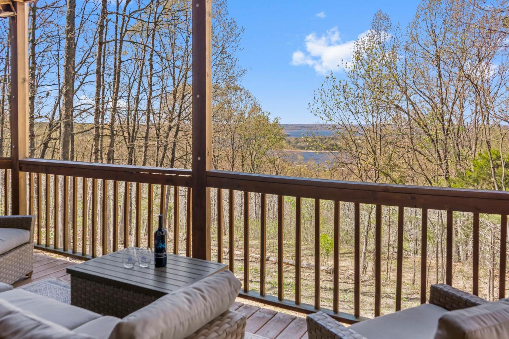 Hideaway Lodge
